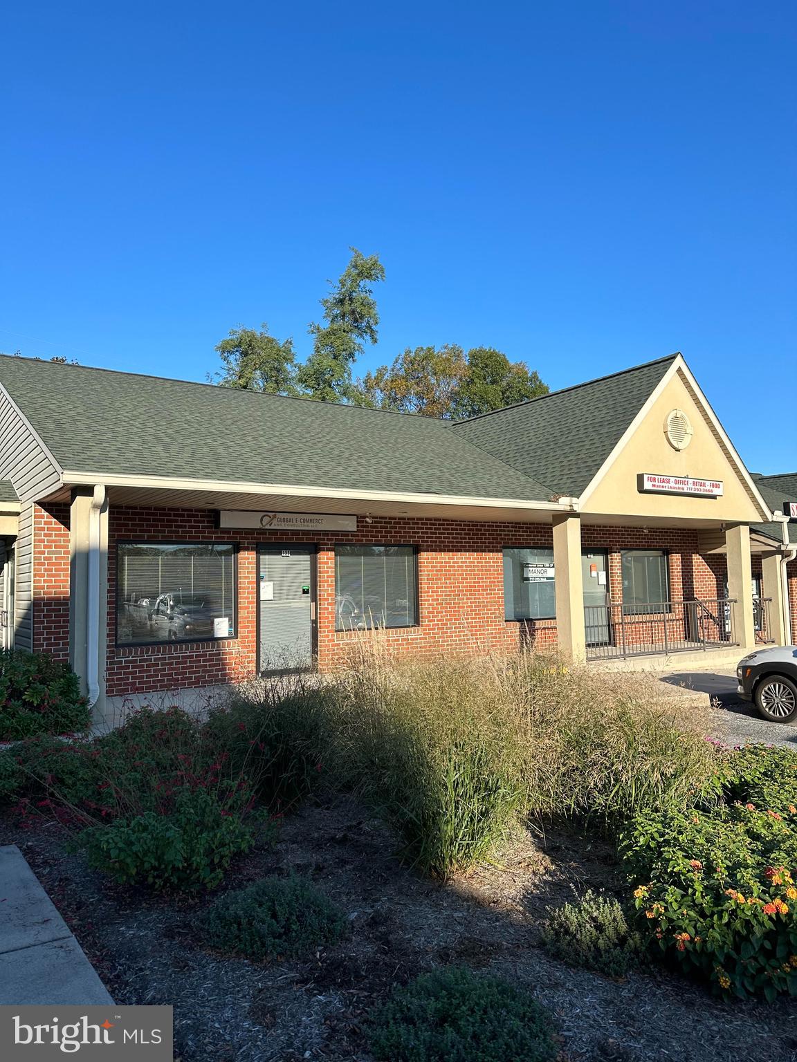 133 OAKRIDGE DR.