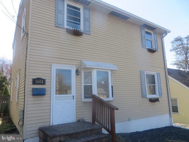 NEWPORTVILLE - Residential