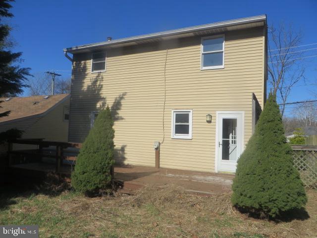 NEWPORTVILLE - Residential