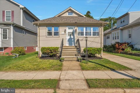Homes For Sale - 335 Walnut Avenue<br/> GLOUCESTER CITY, NJ 08030