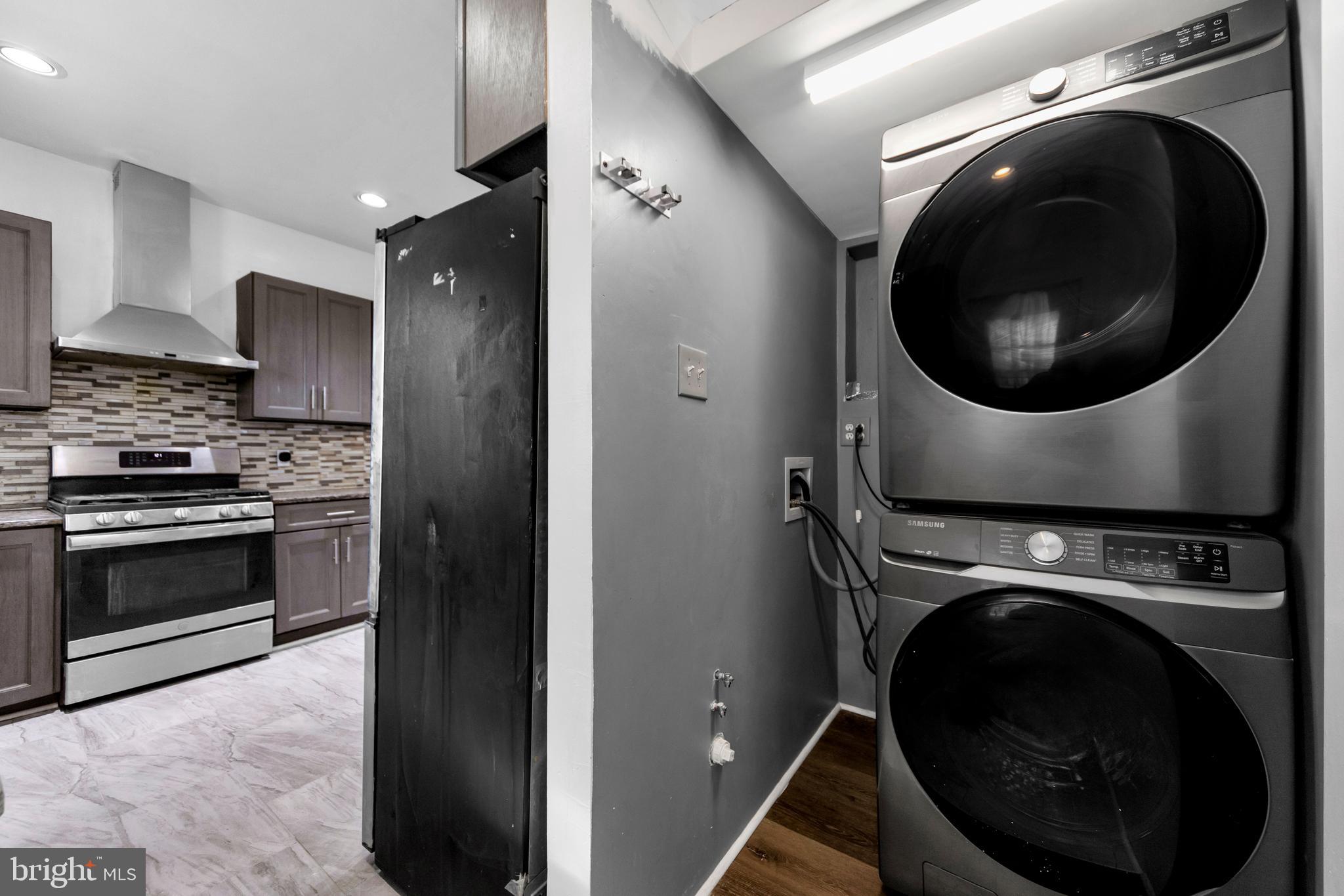 STONEHURST - Residential