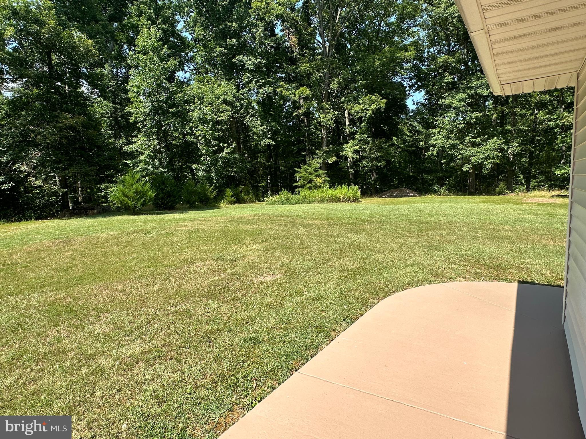 CRESTWOOD - Residential Lease