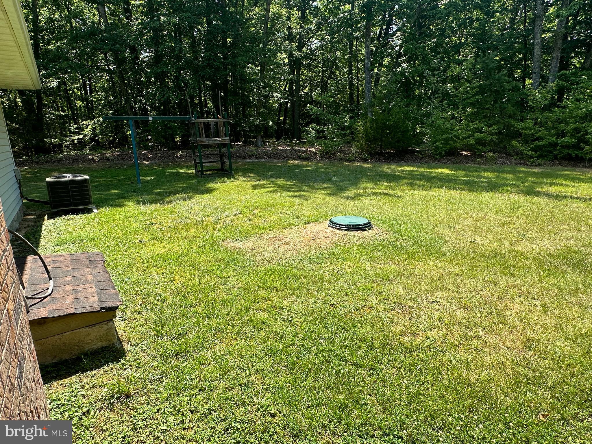 CRESTWOOD - Residential Lease