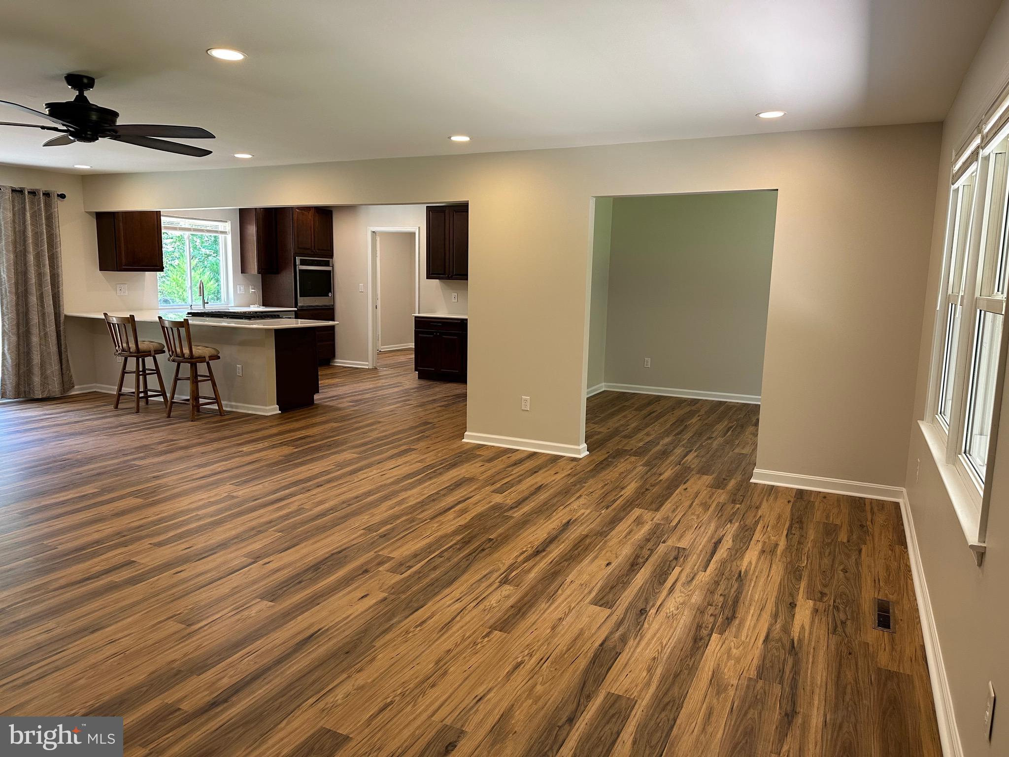 CRESTWOOD - Residential Lease