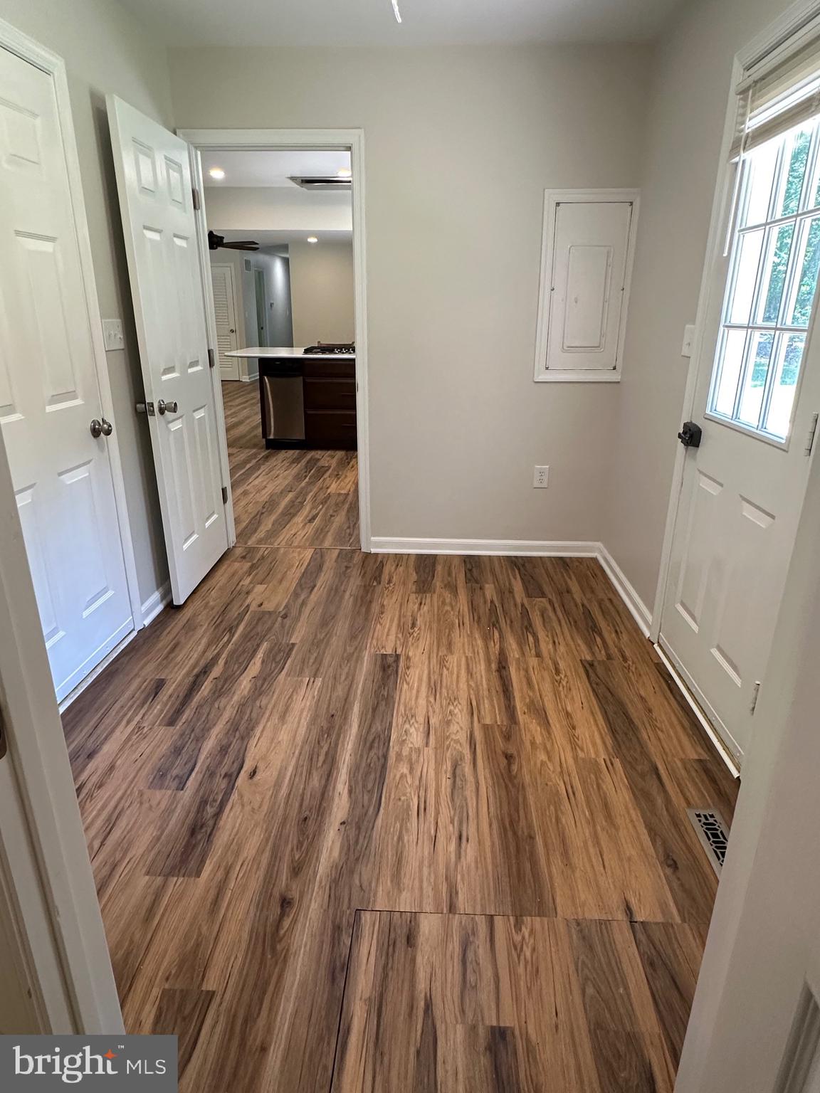 CRESTWOOD - Residential Lease