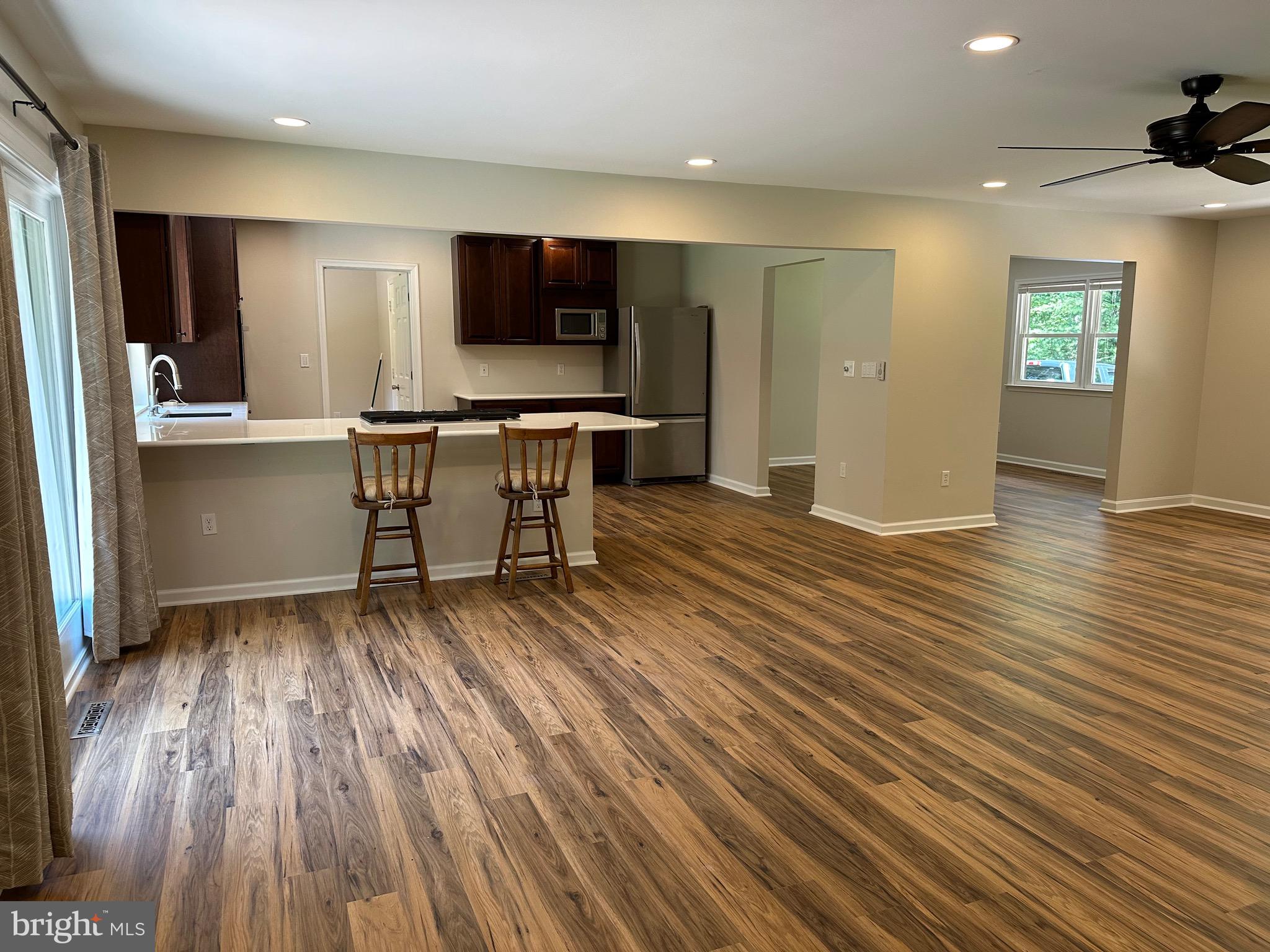 CRESTWOOD - Residential Lease