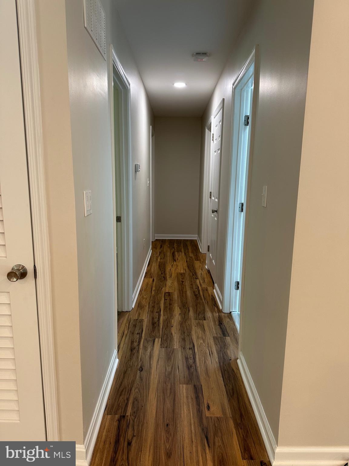 CRESTWOOD - Residential Lease