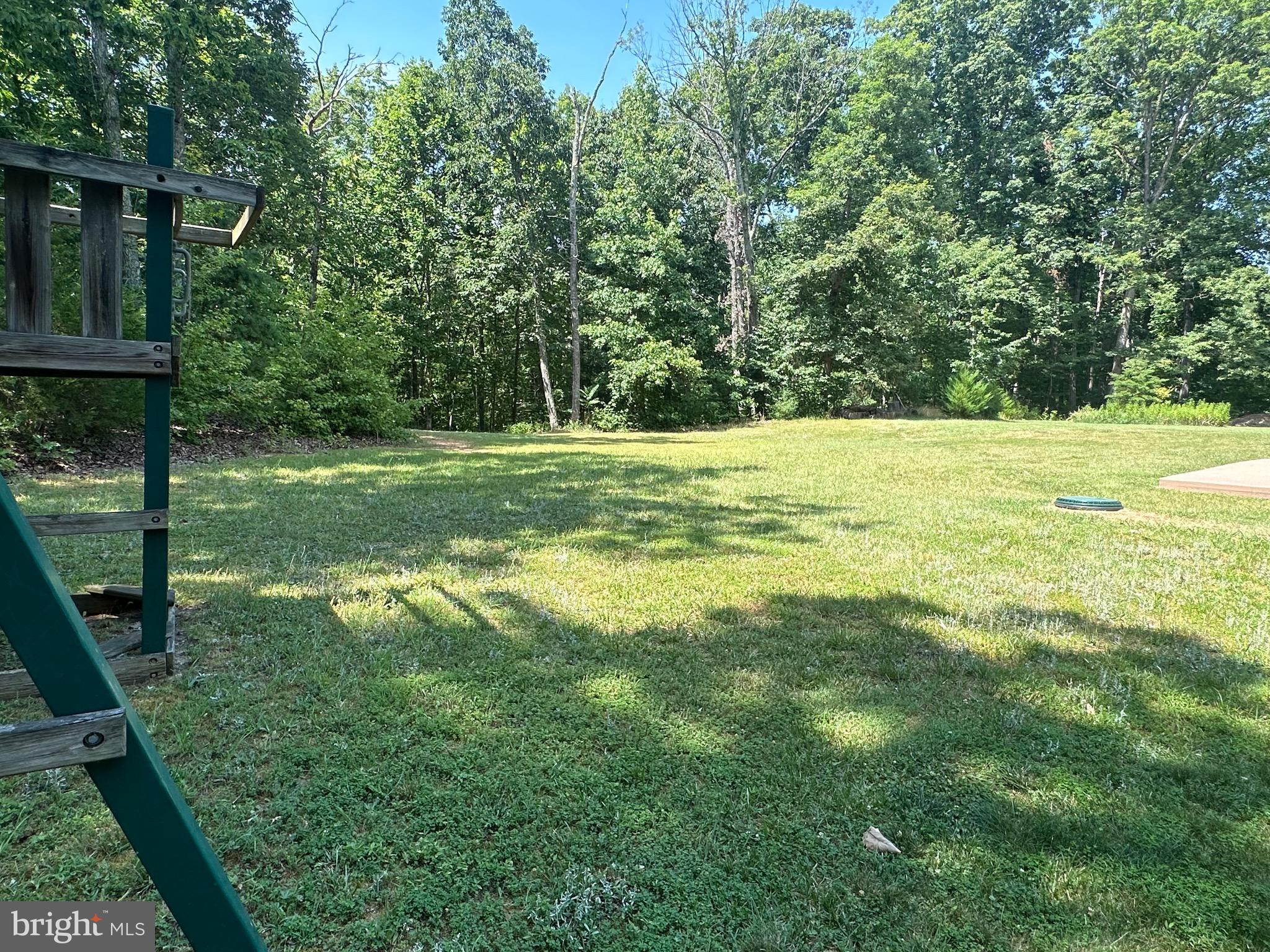 CRESTWOOD - Residential Lease