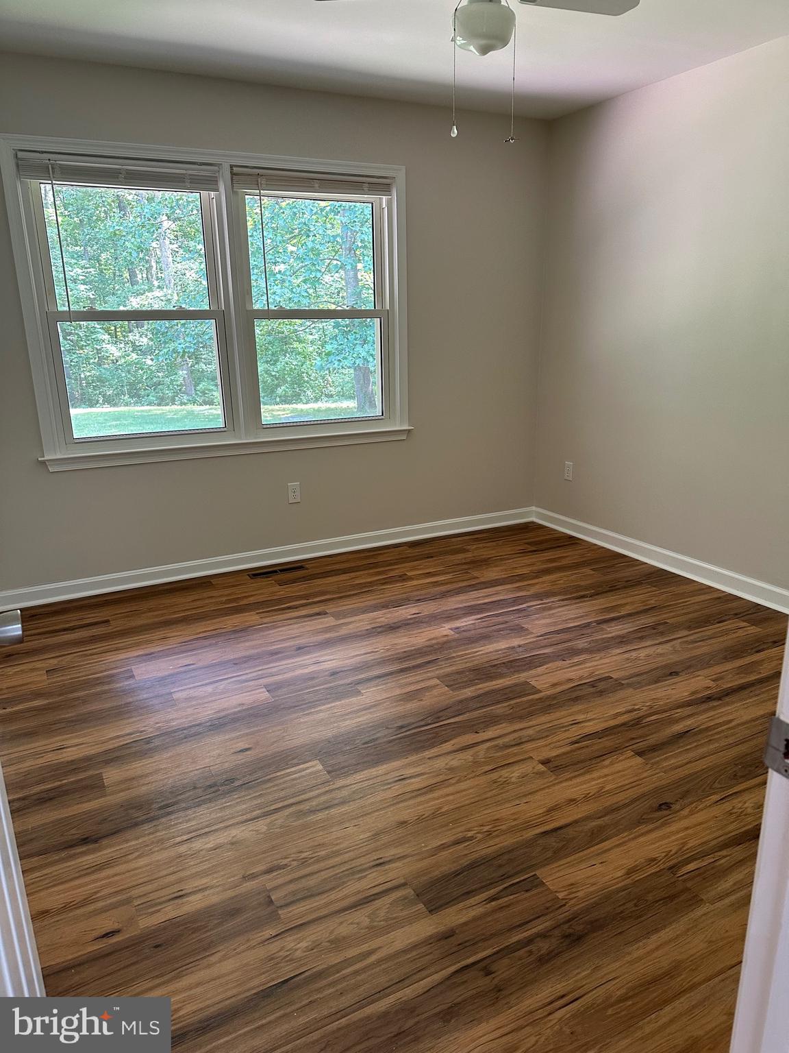 CRESTWOOD - Residential Lease