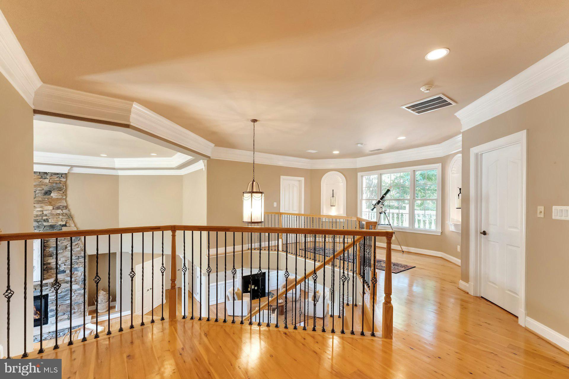 BEACON HILL - Residential