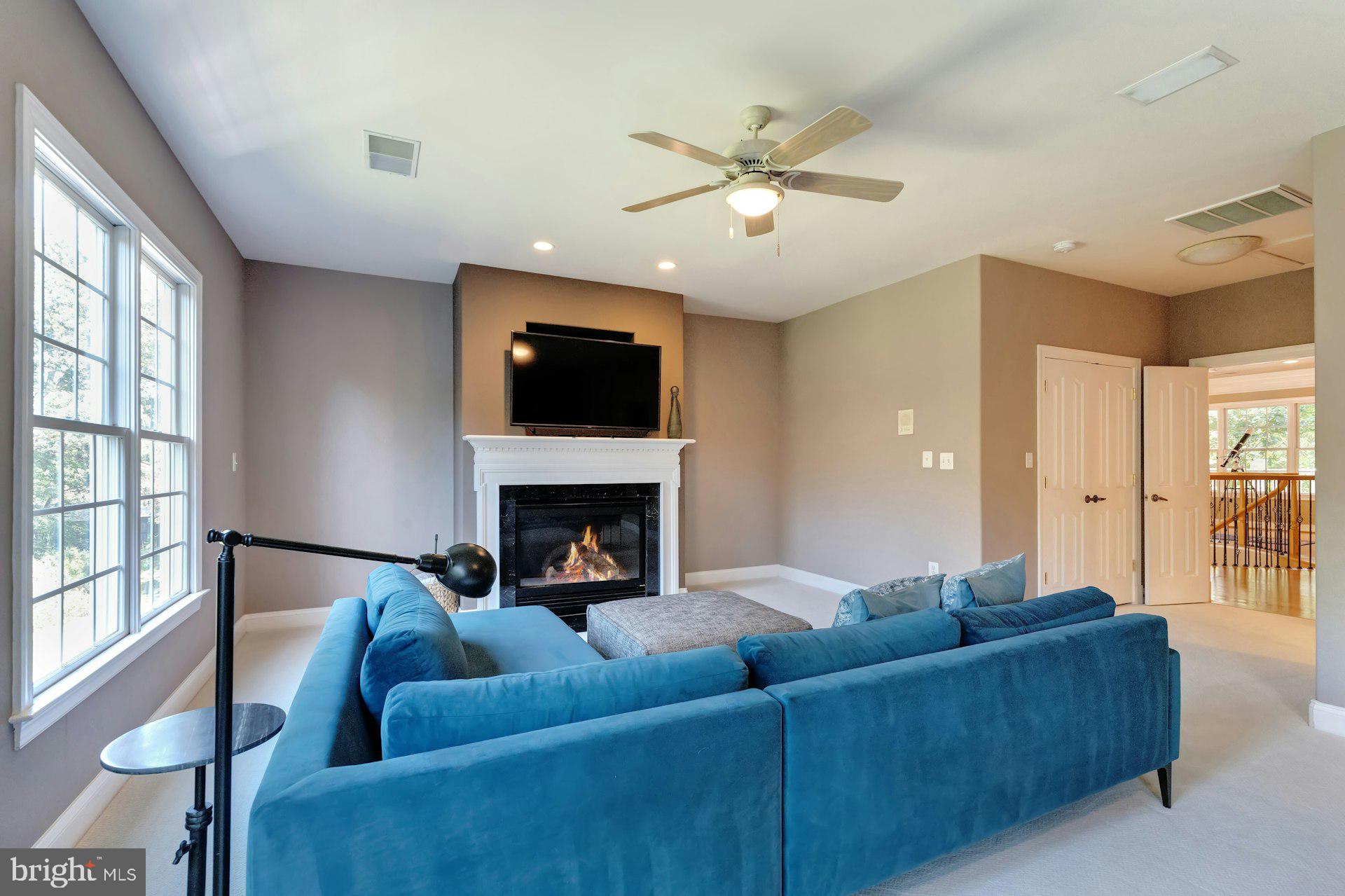 BEACON HILL - Residential