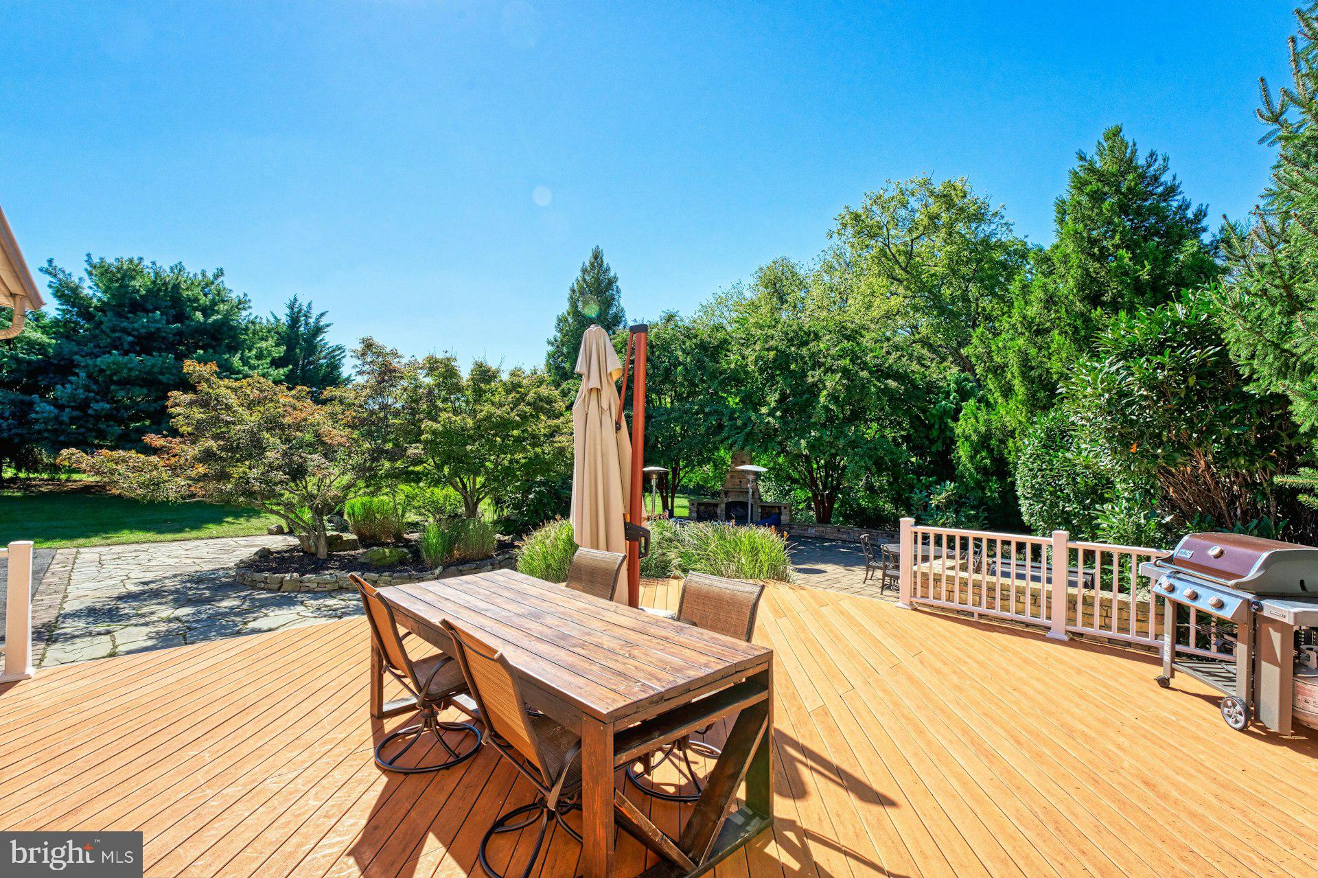 BEACON HILL - Residential