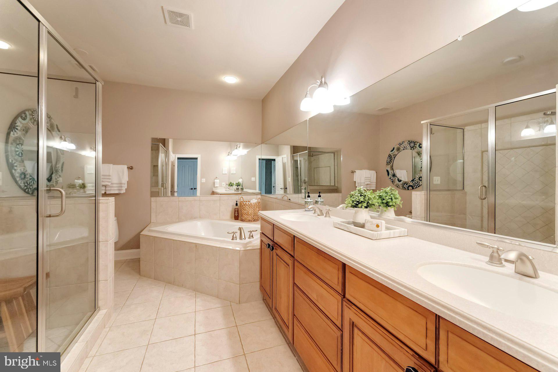 BEACON HILL - Residential