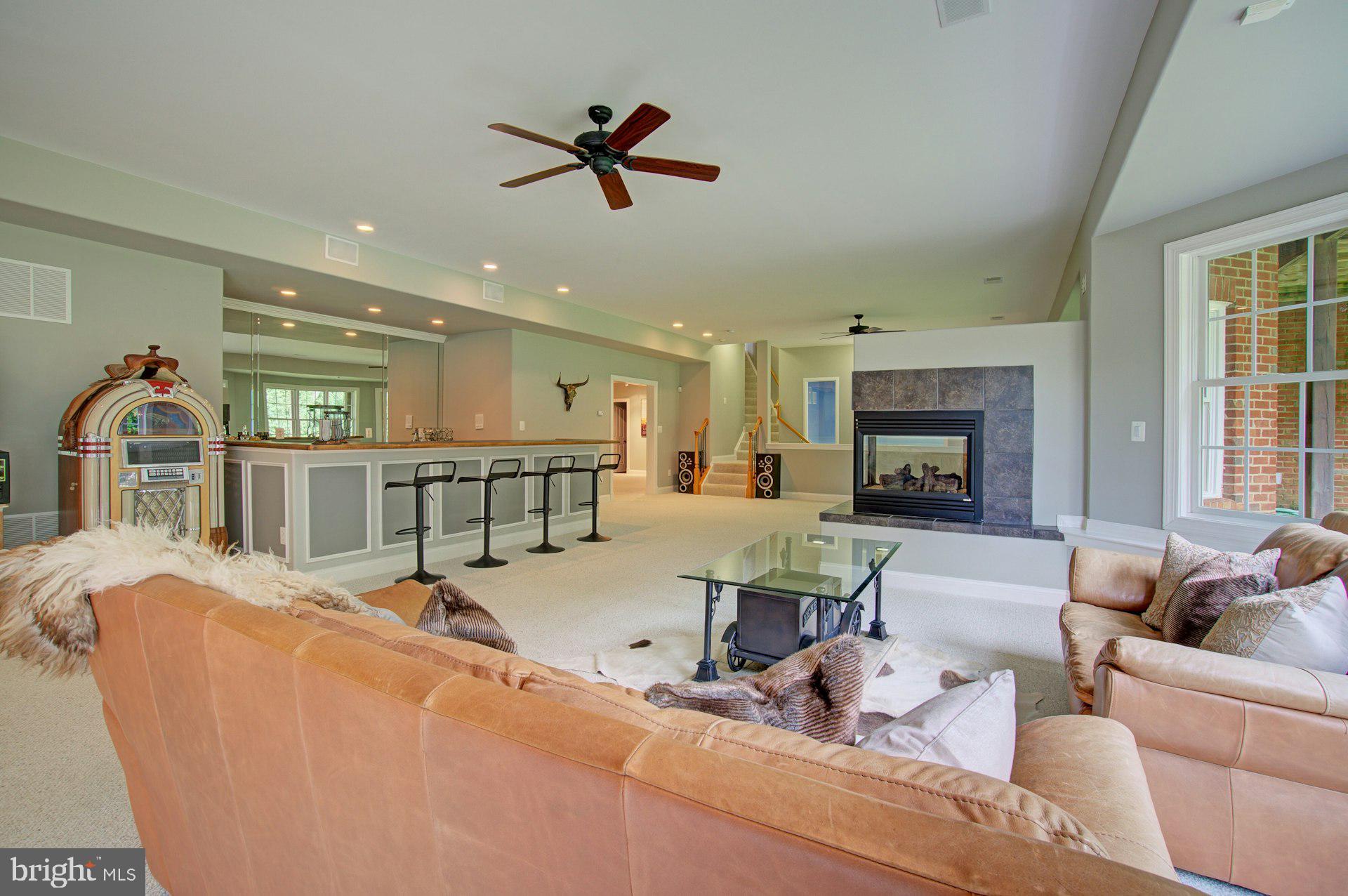 BEACON HILL - Residential