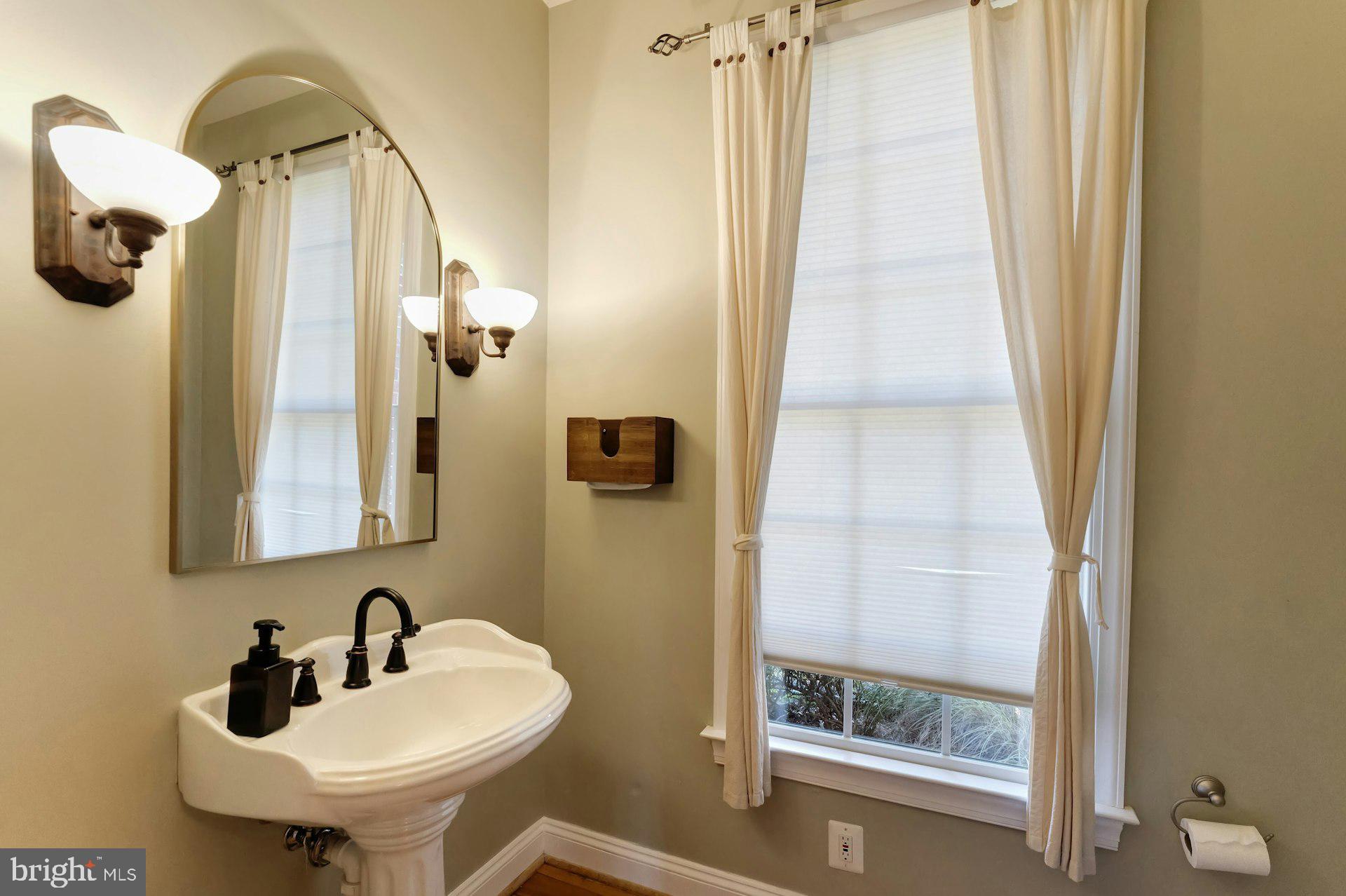 BEACON HILL - Residential