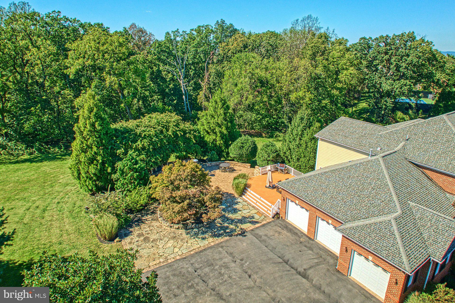 BEACON HILL - Residential