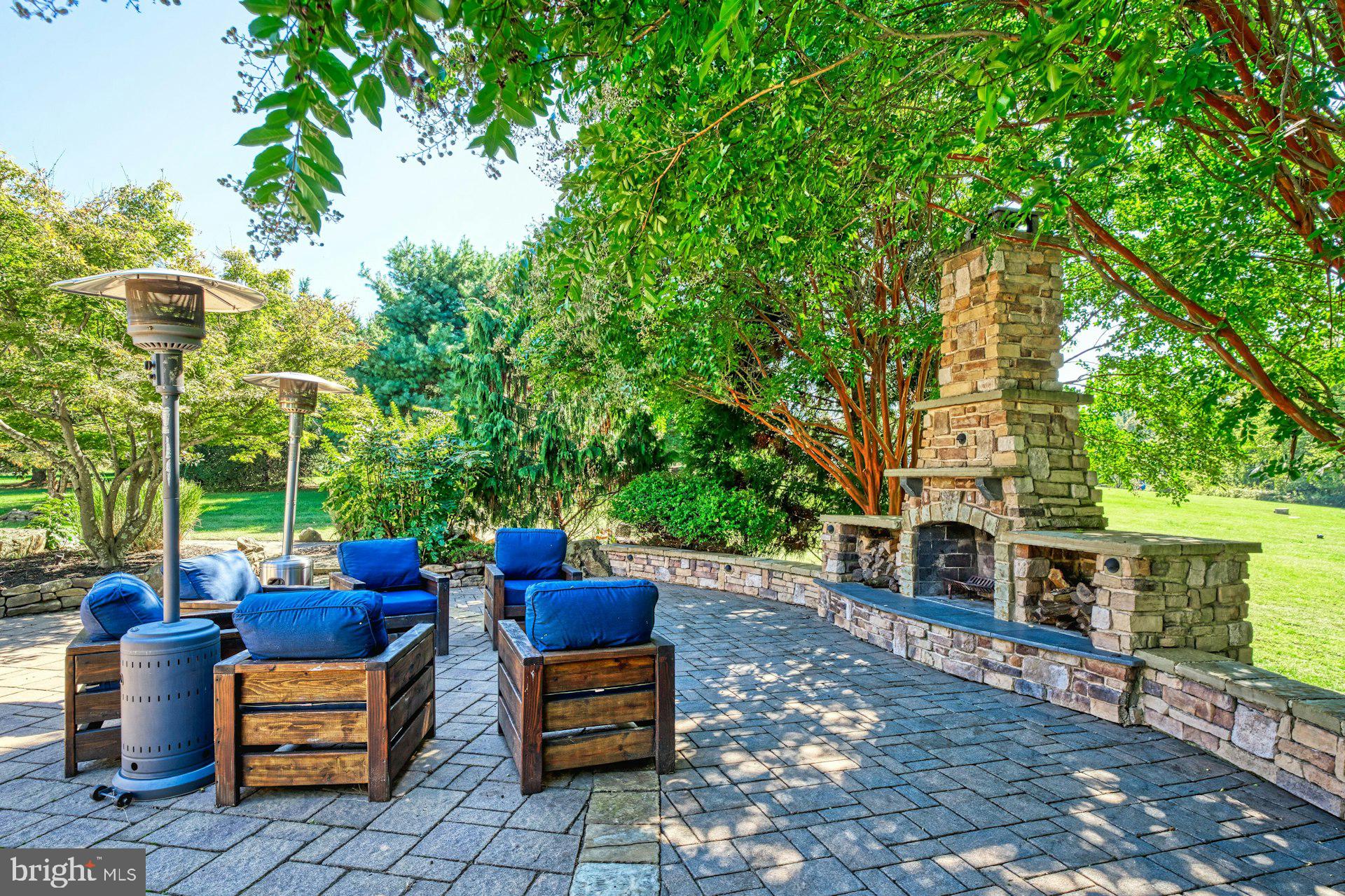 BEACON HILL - Residential