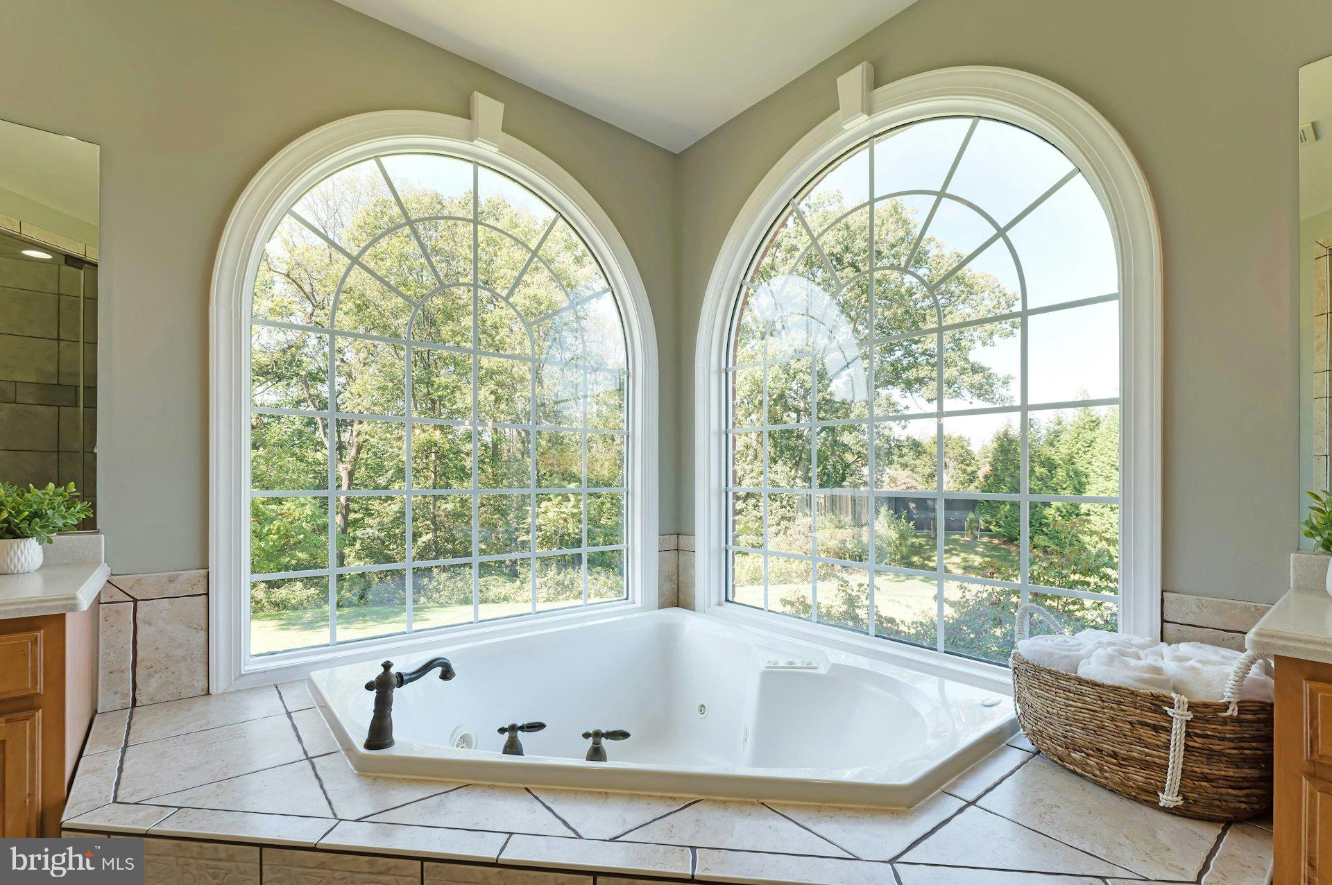 BEACON HILL - Residential