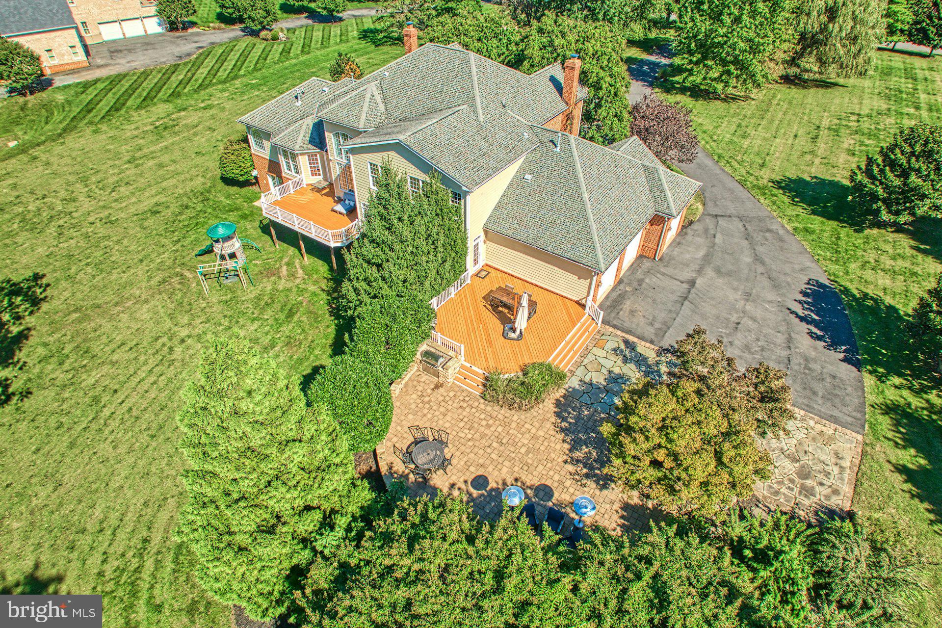 BEACON HILL - Residential