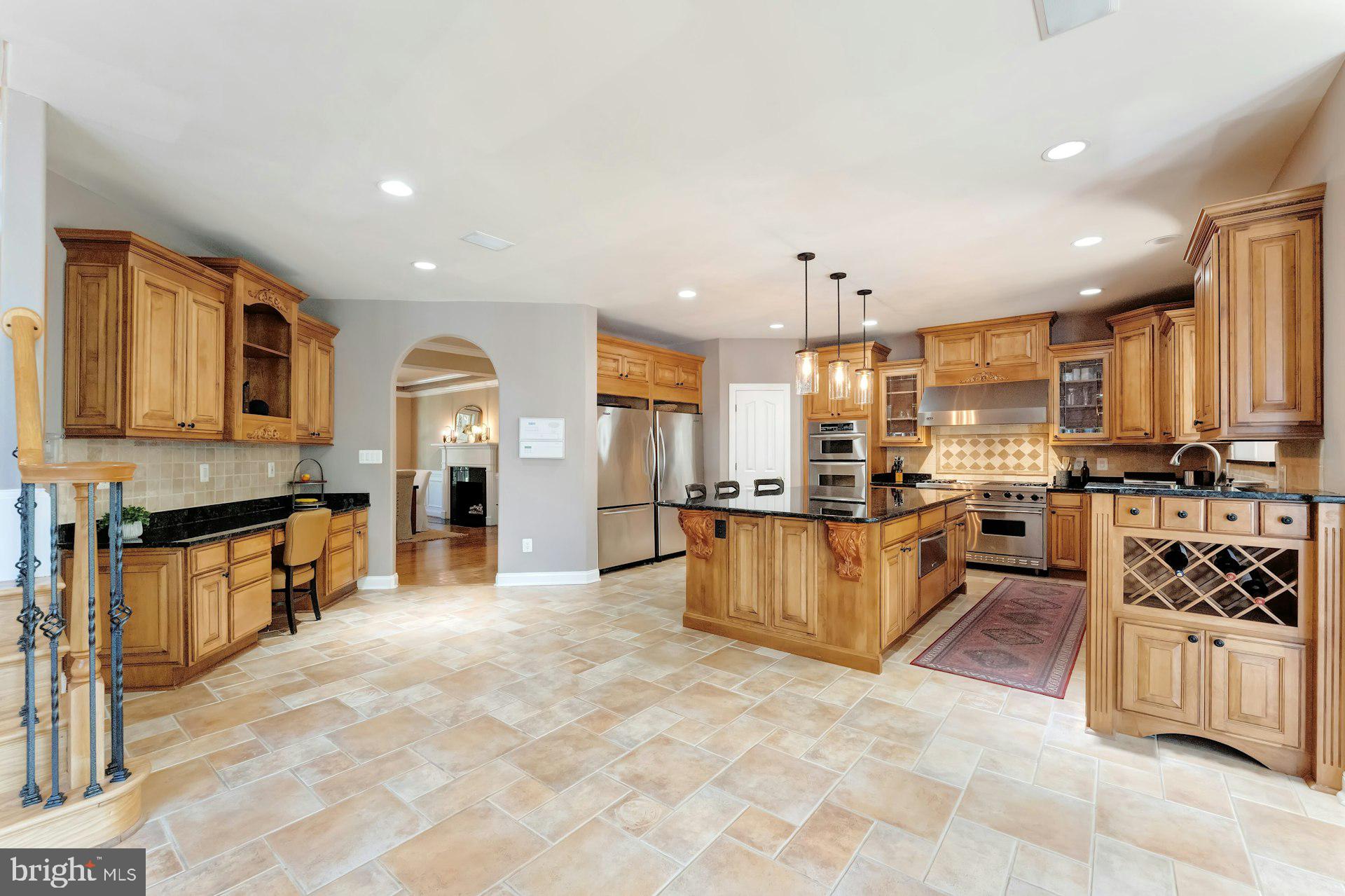 BEACON HILL - Residential