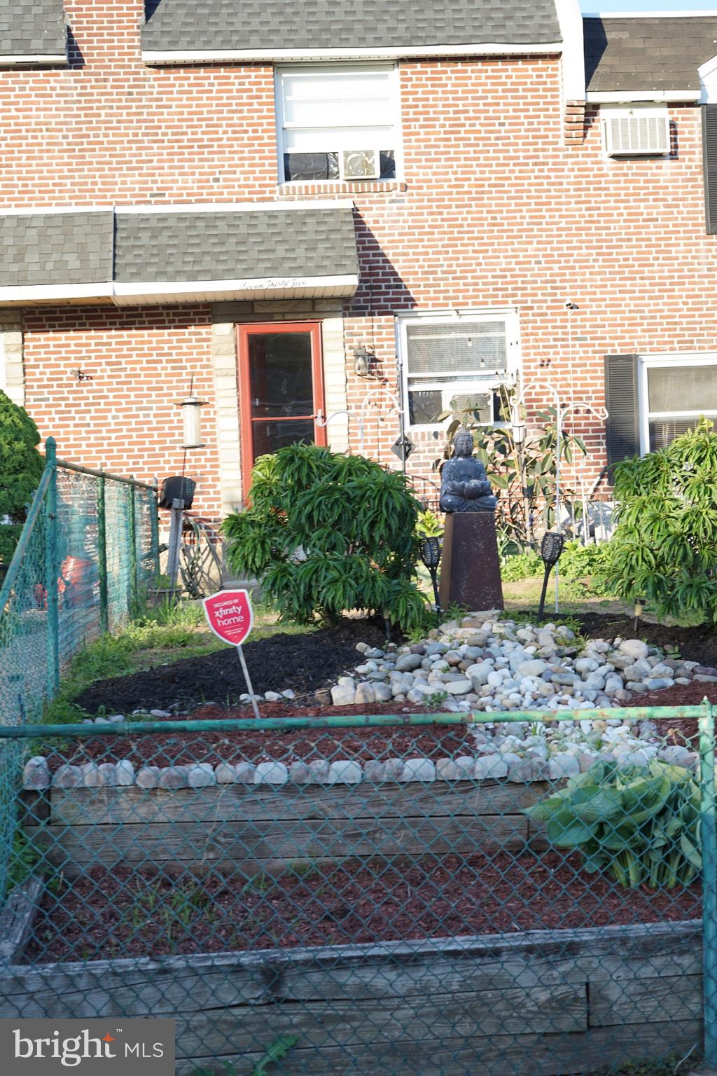 735 GRANT ROAD