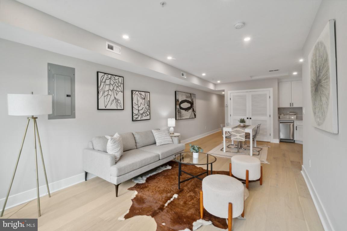 1013 17TH PLACE NE 8