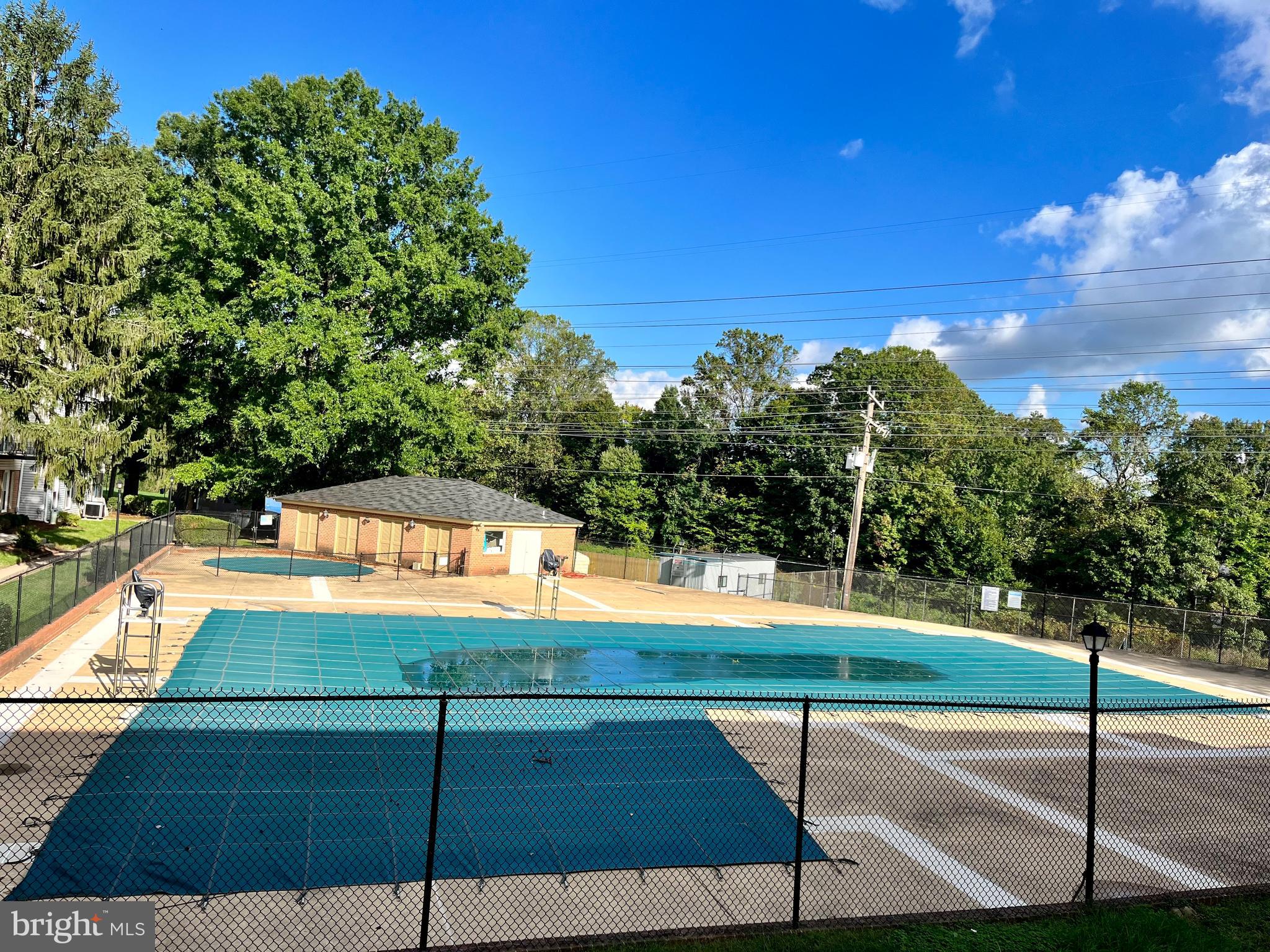 KEENE MILL WOODS - Residential