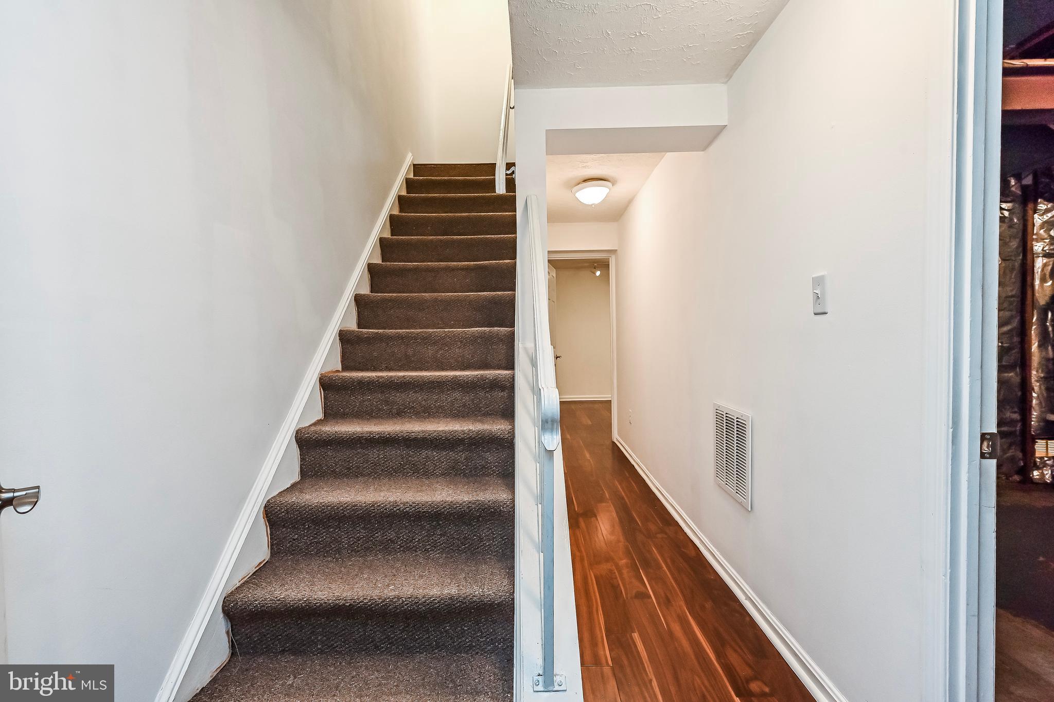 KEENE MILL WOODS - Residential