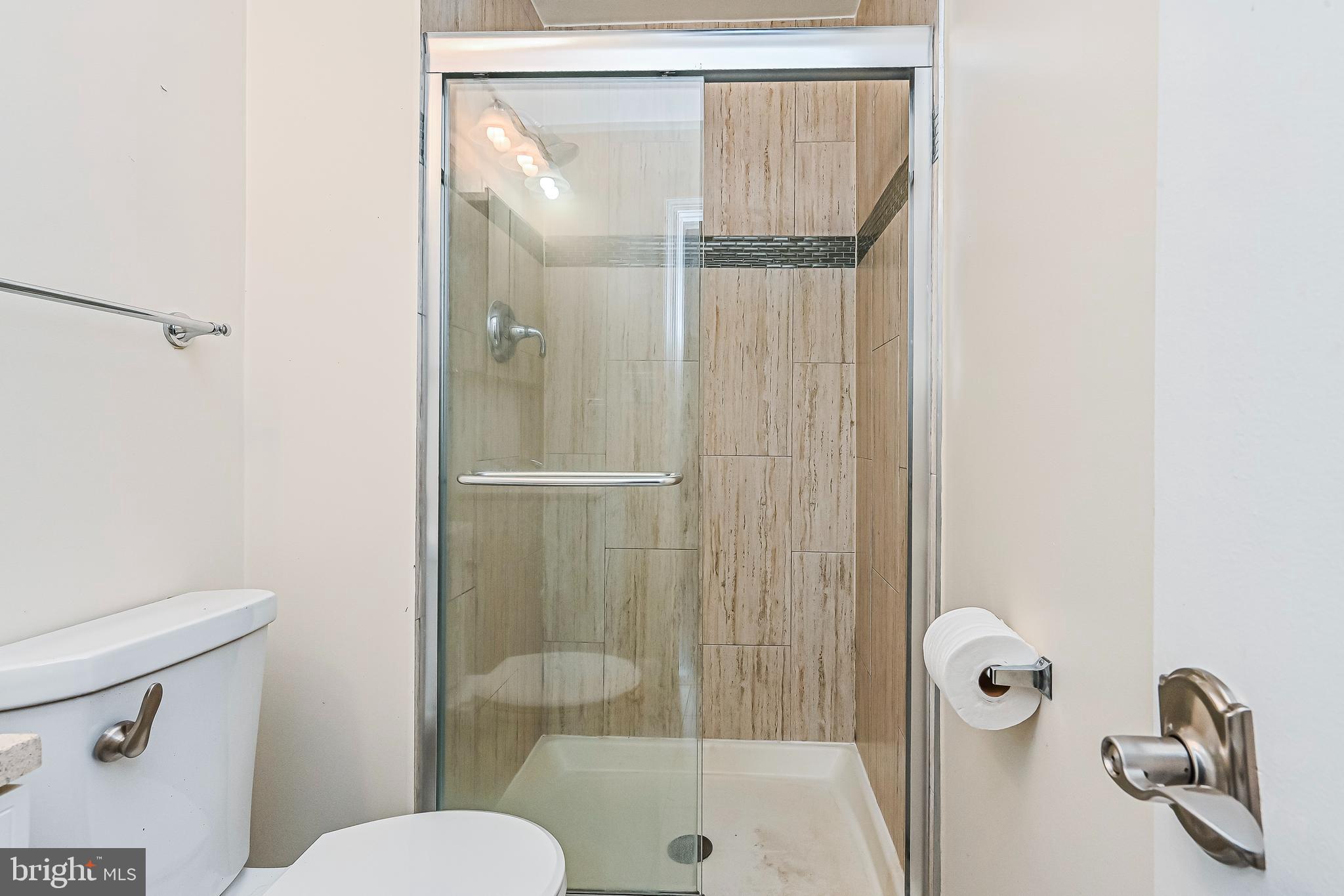 KEENE MILL WOODS - Residential