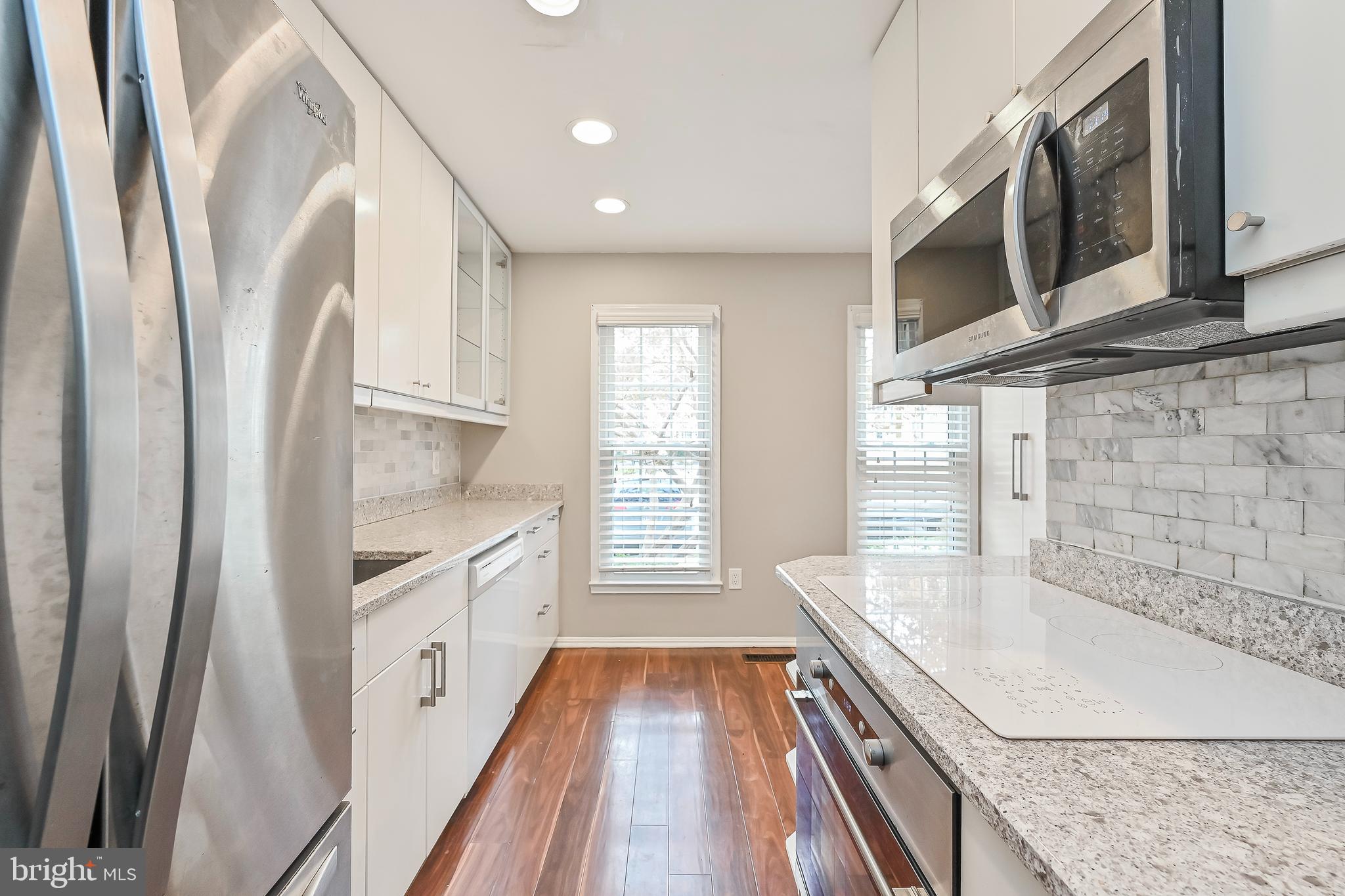 KEENE MILL WOODS - Residential