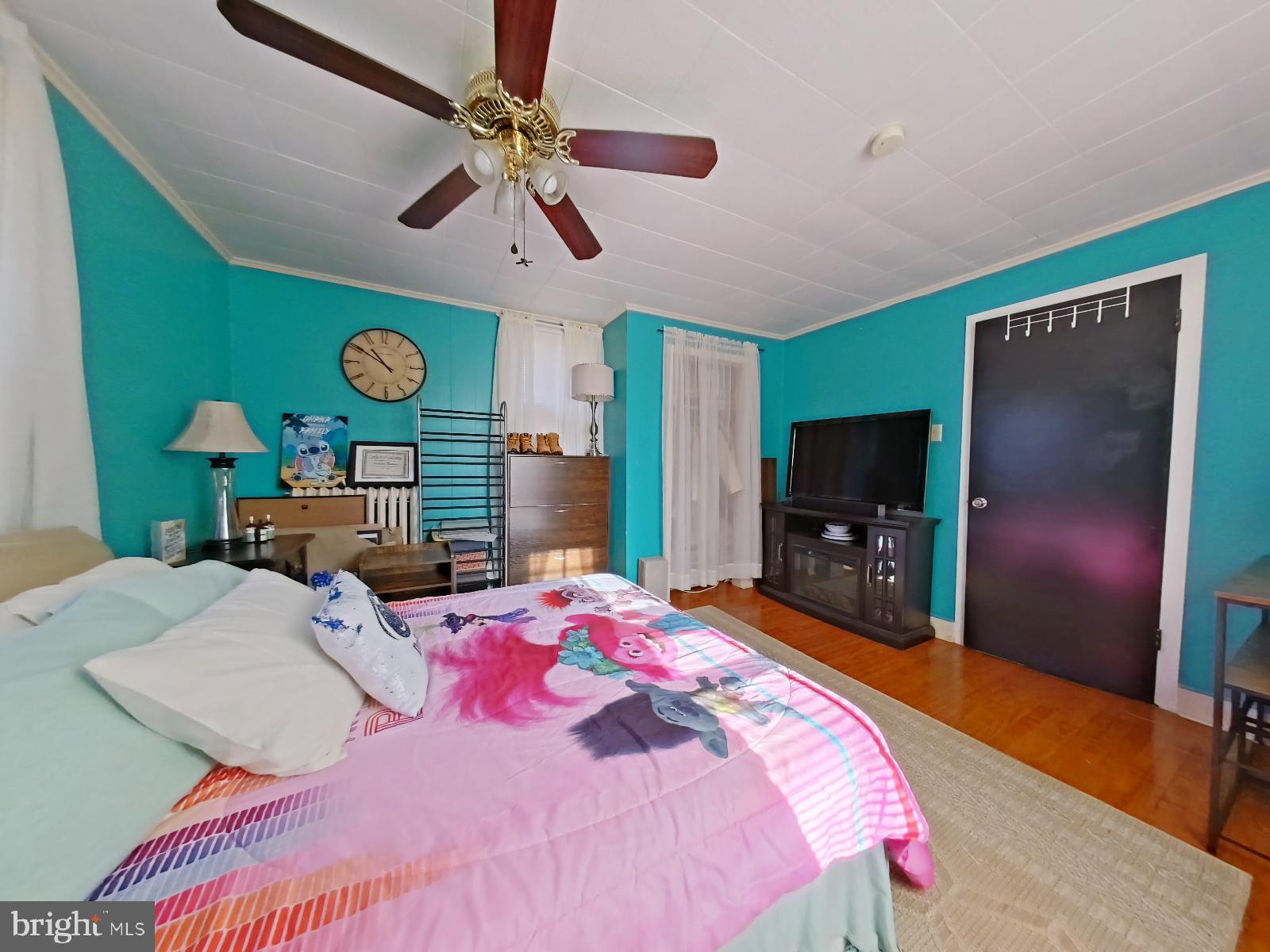 COLLINGDALE - Residential