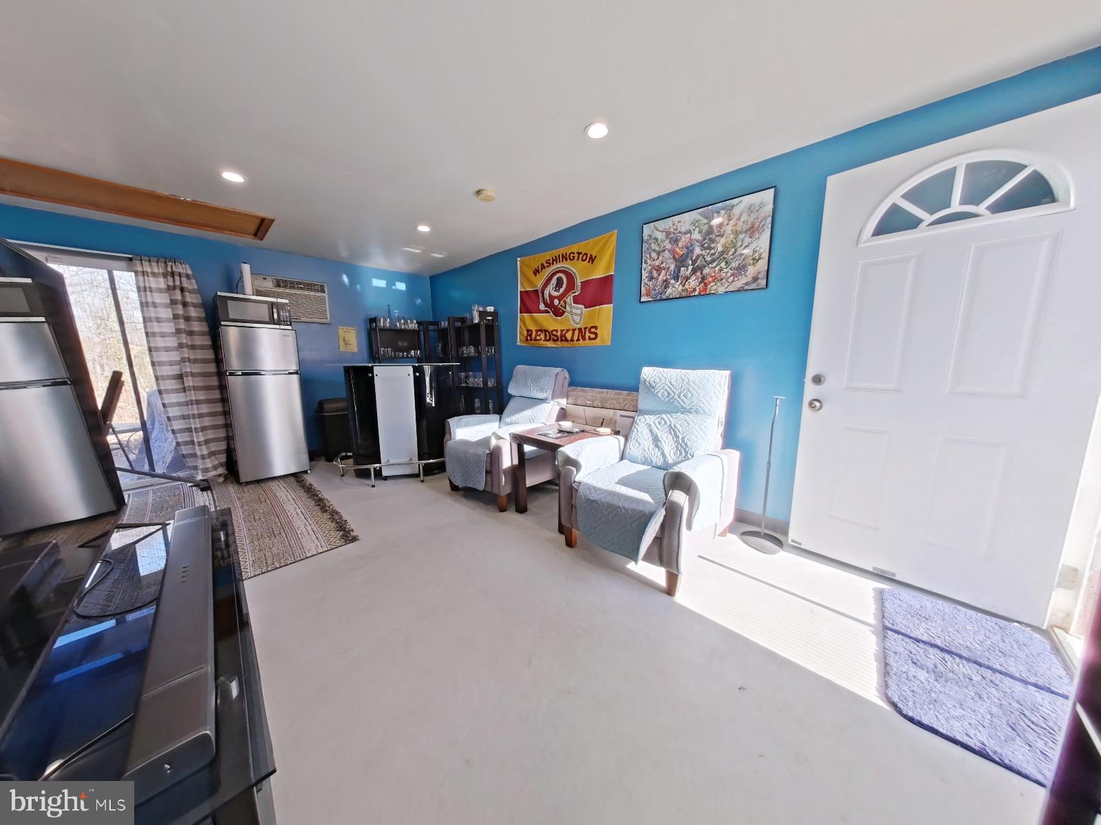 COLLINGDALE - Residential