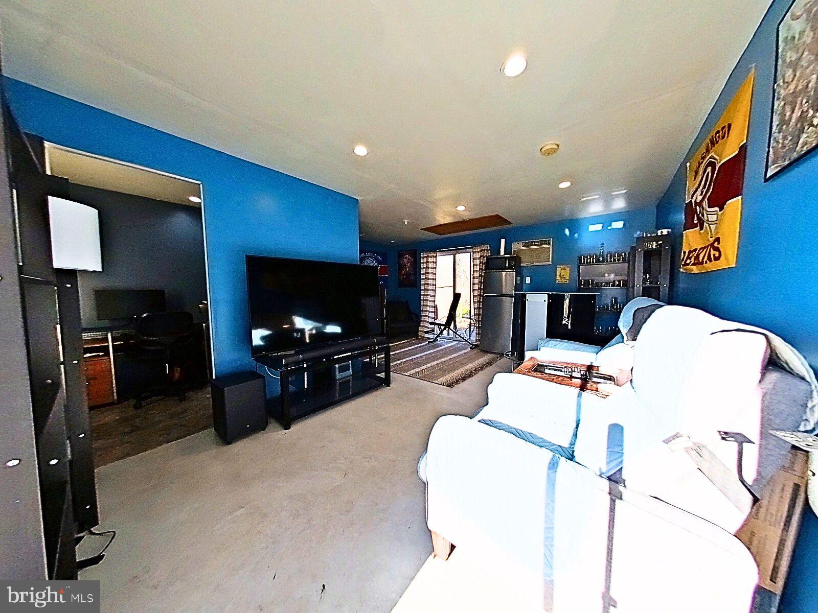 COLLINGDALE - Residential