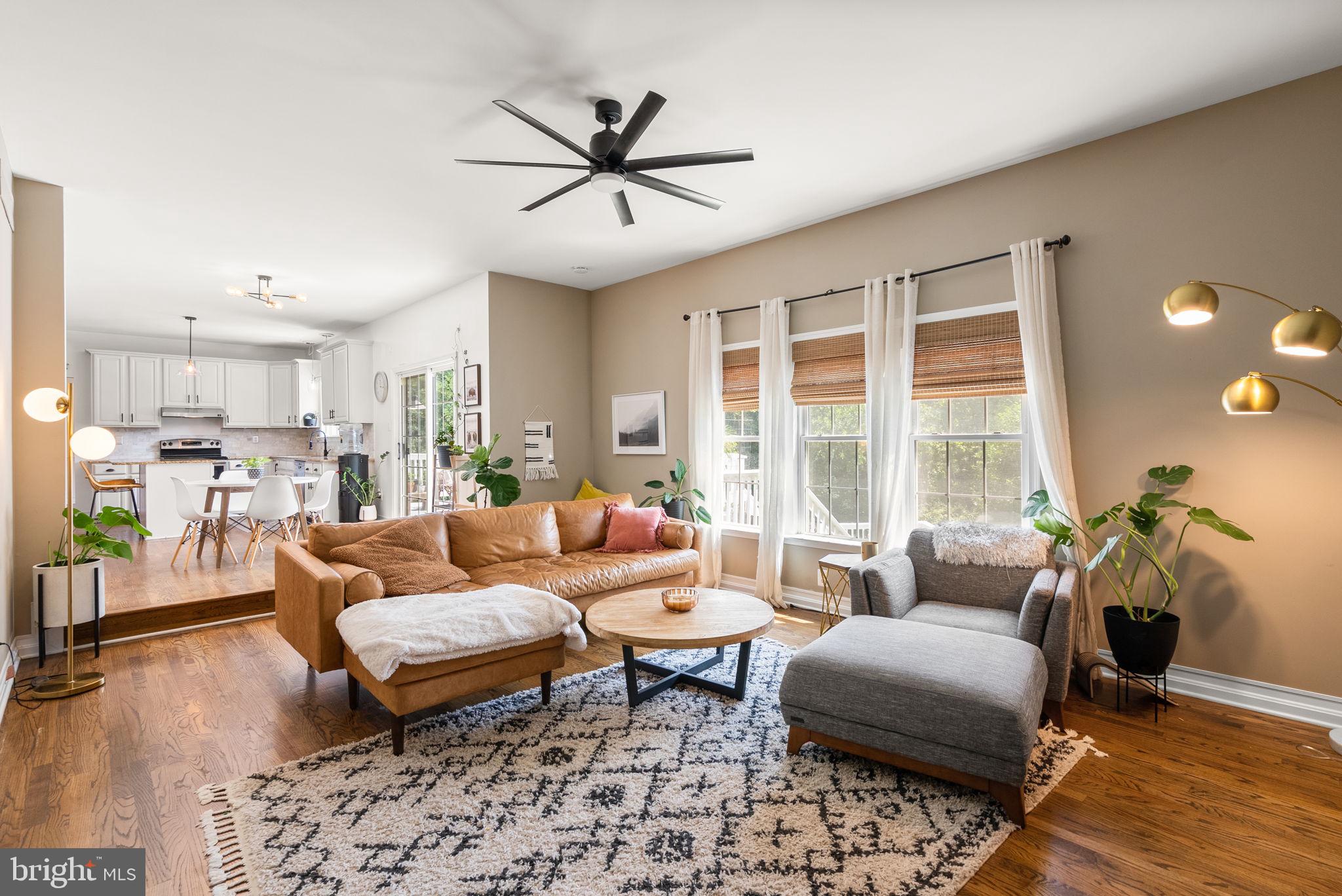 4041 LOMAR