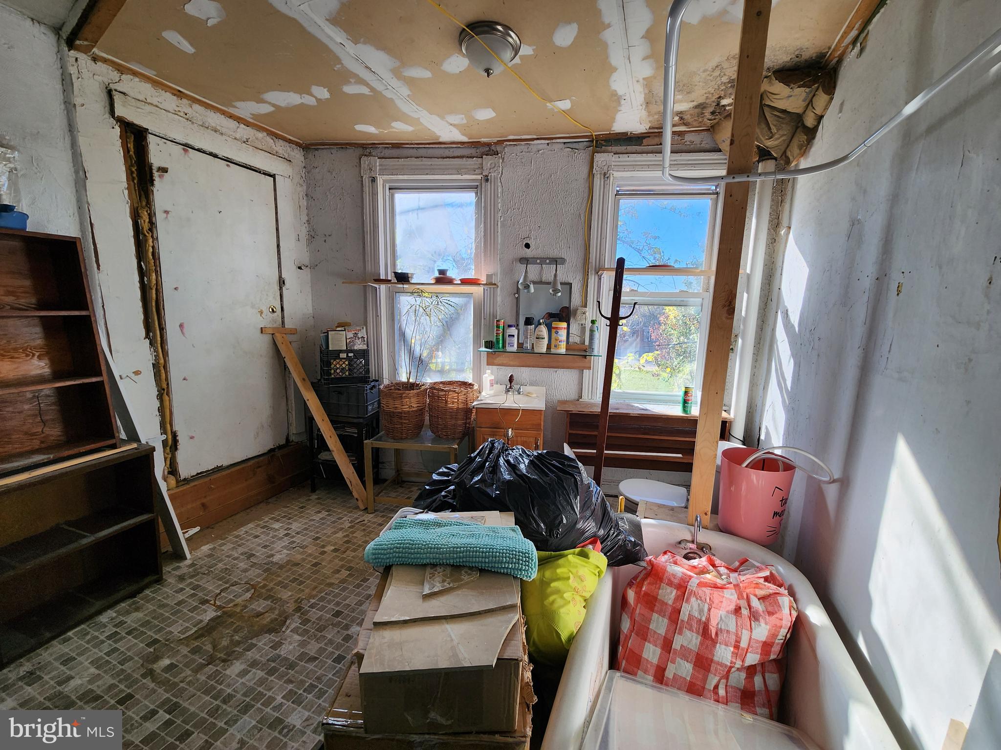 OLIVER - Residential