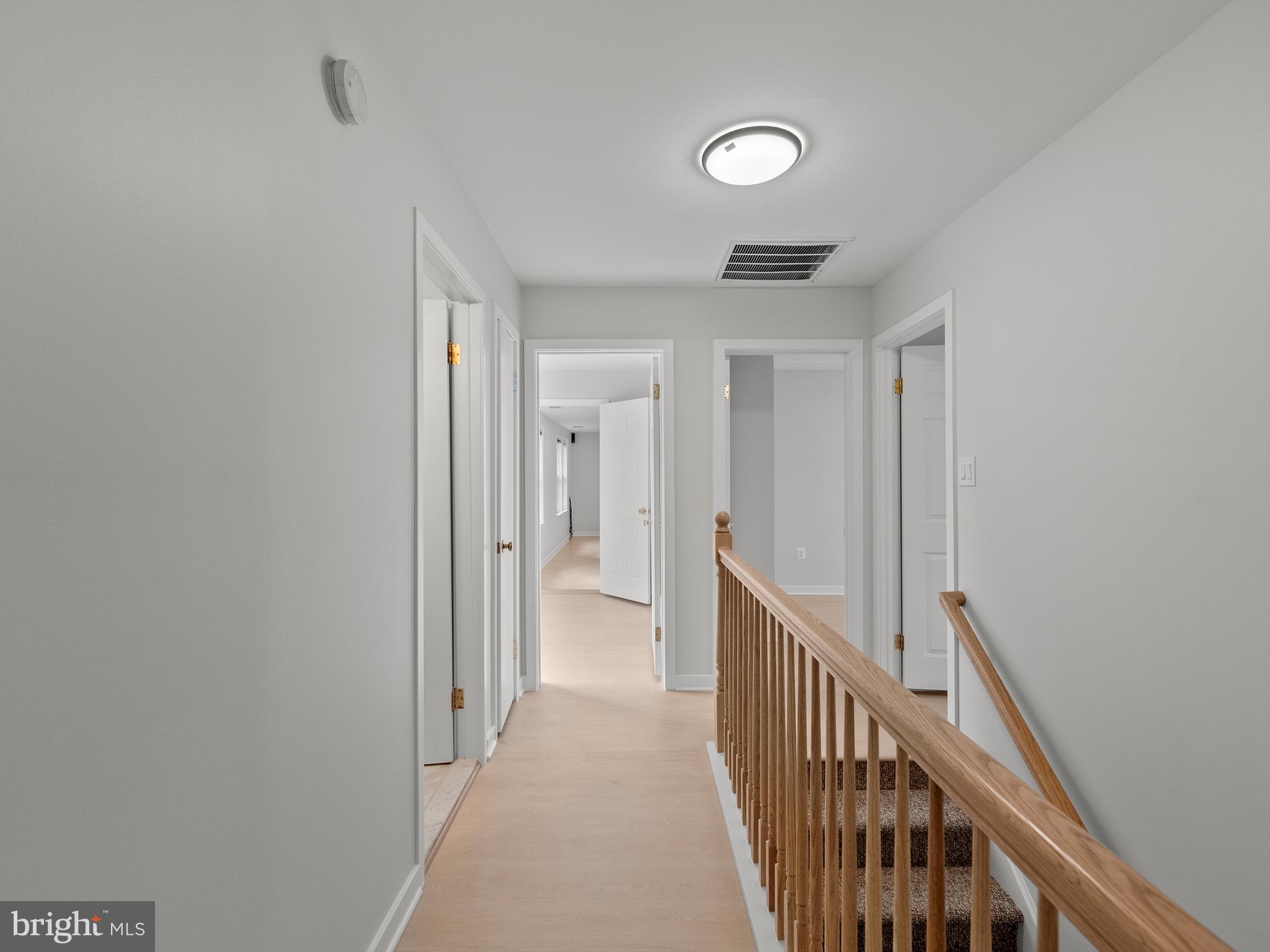 MELVILLE - Residential Lease