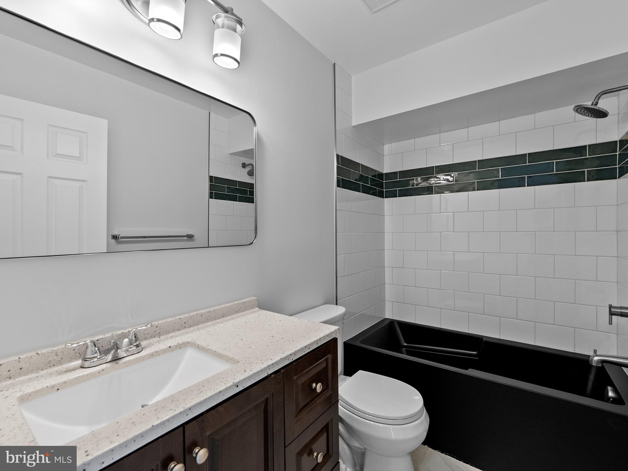 MELVILLE - Residential Lease