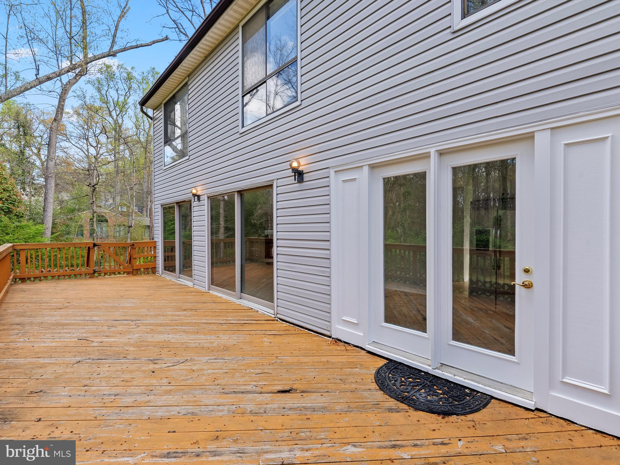 MELVILLE - Residential Lease