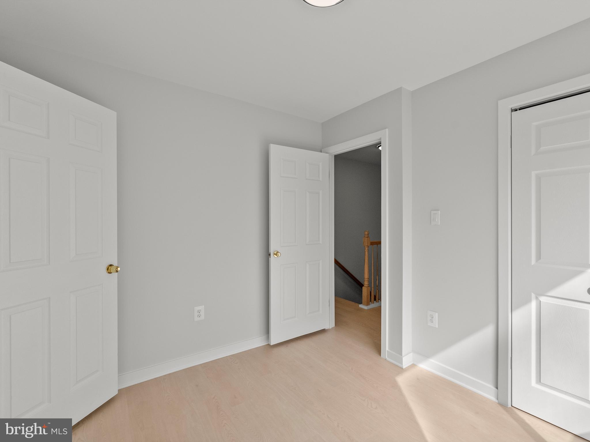 MELVILLE - Residential Lease