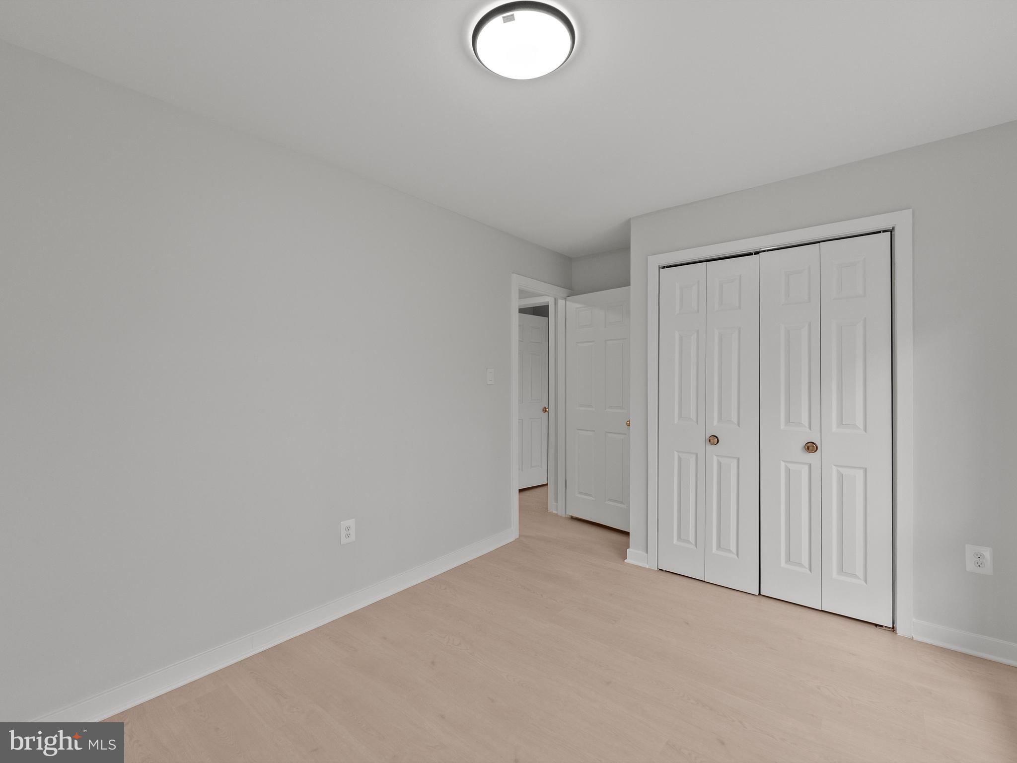 MELVILLE - Residential Lease