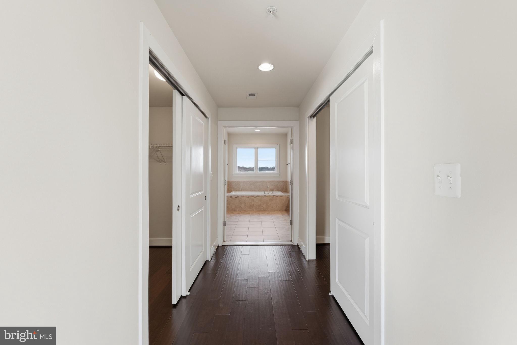 POTOMAC YARD - Residential Lease