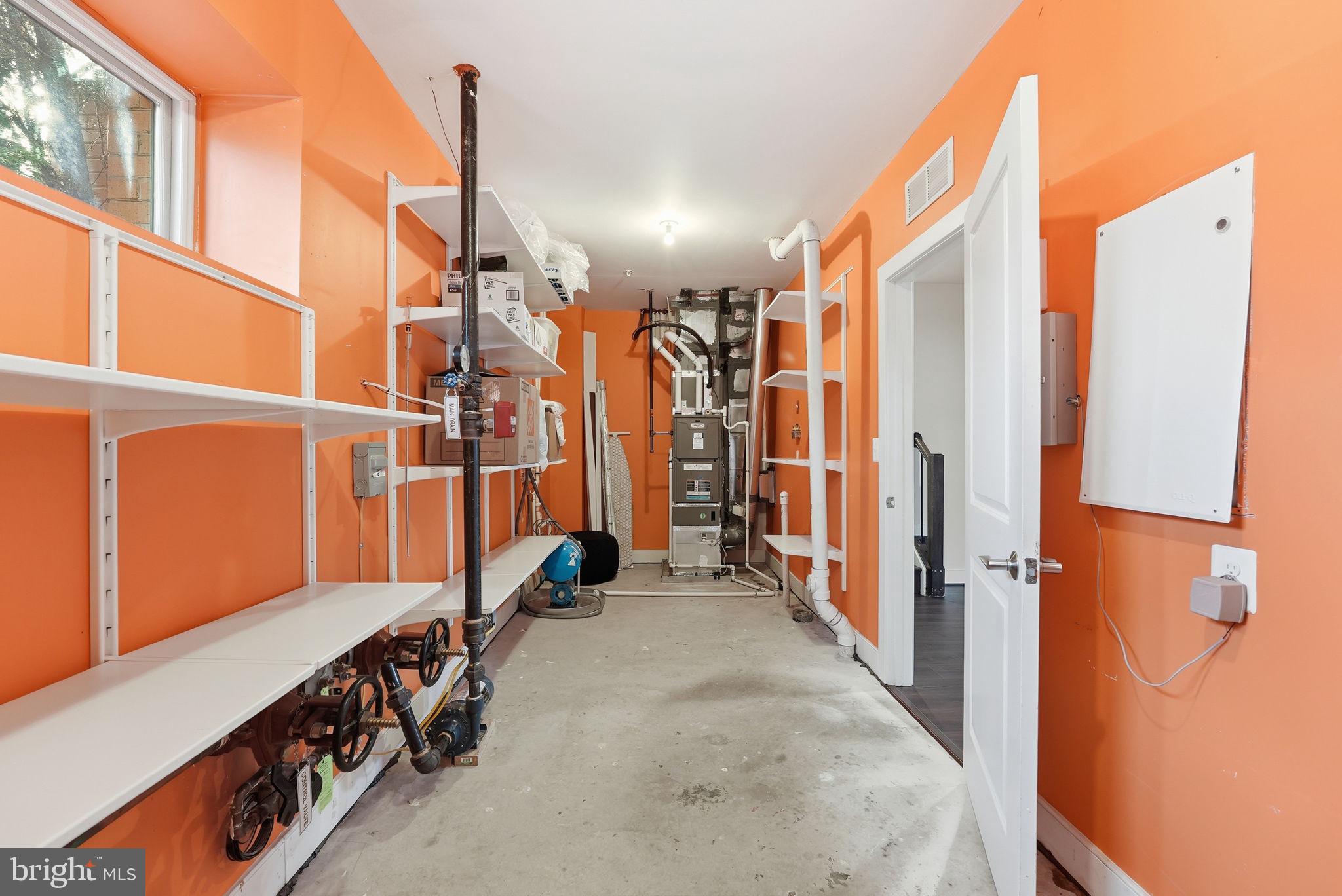 POTOMAC YARD - Residential Lease