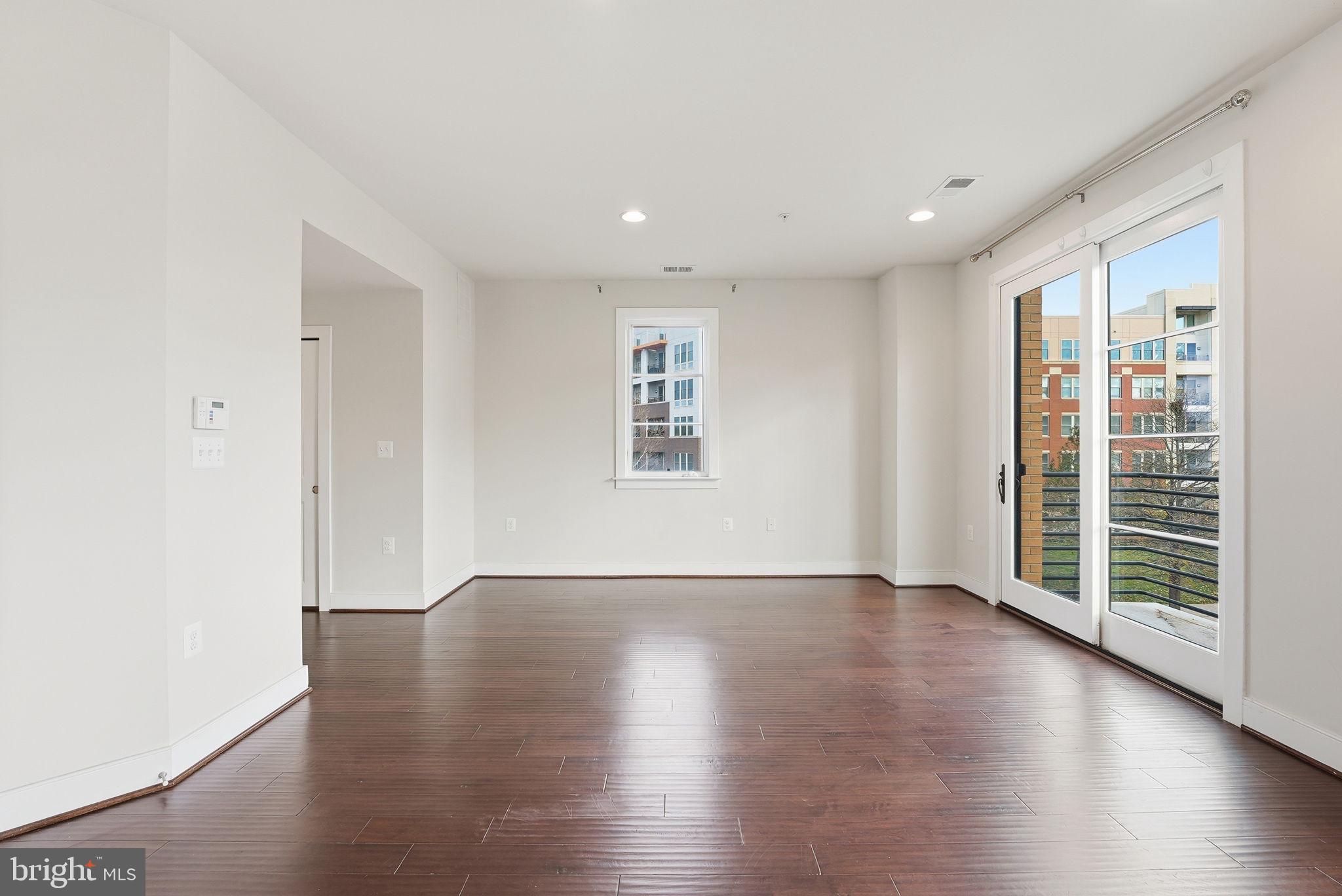 POTOMAC YARD - Residential Lease