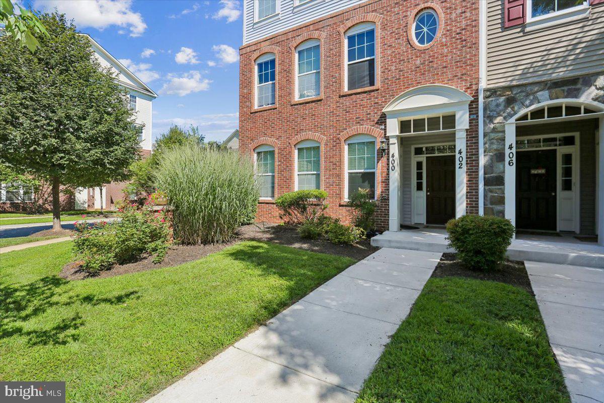402 ORCHARD RIDGE DRIVE