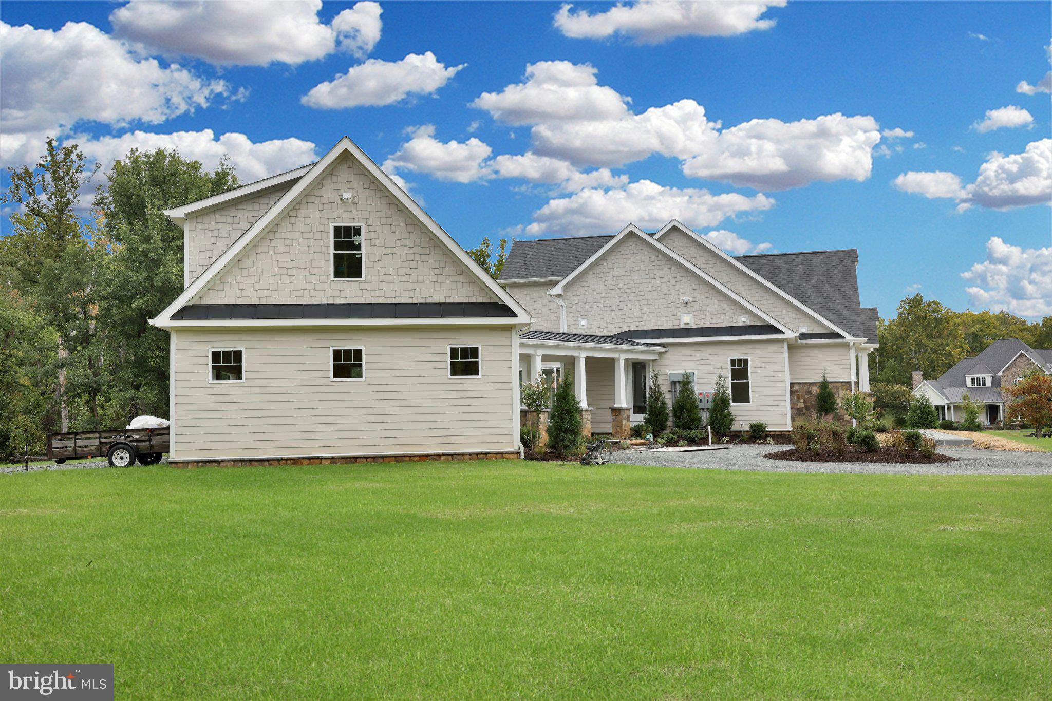 3257 MOUNTAIN ROAD