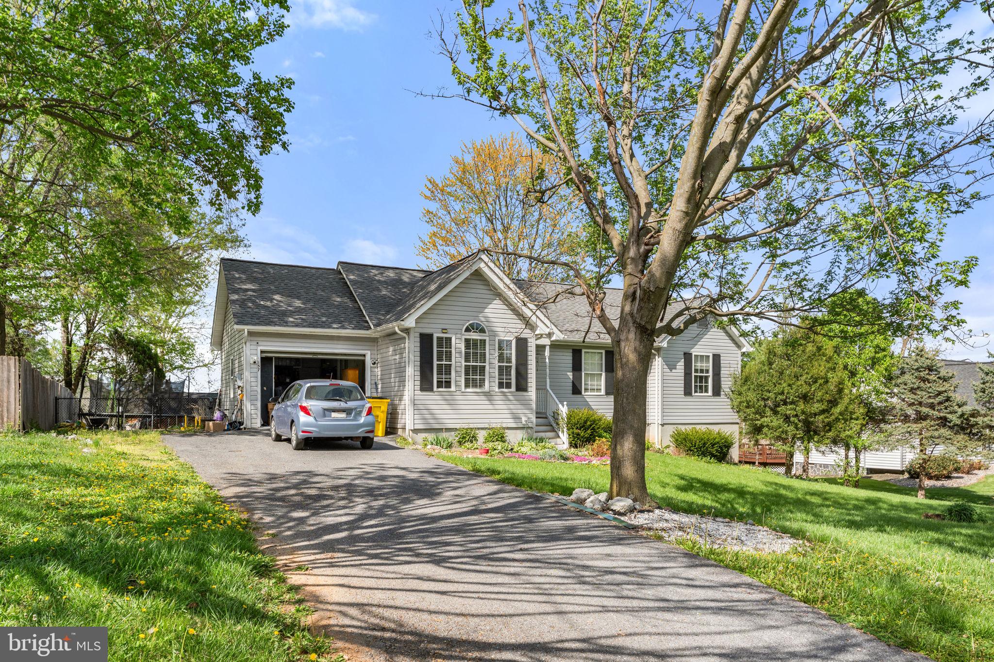 TUSCAWILLA HILLS - Residential