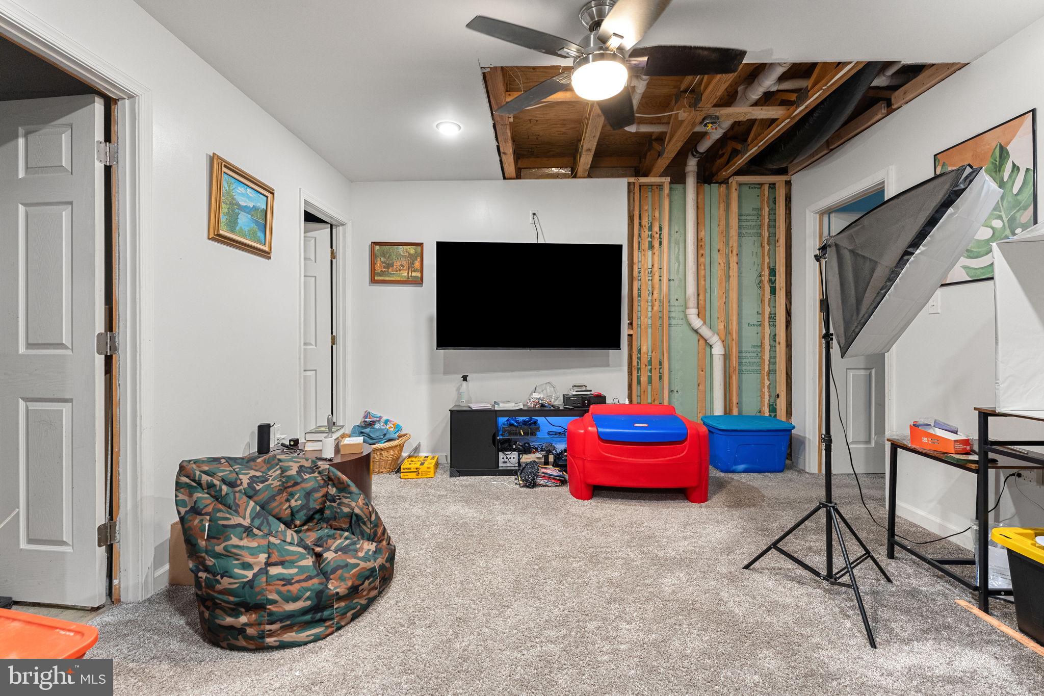 TUSCAWILLA HILLS - Residential