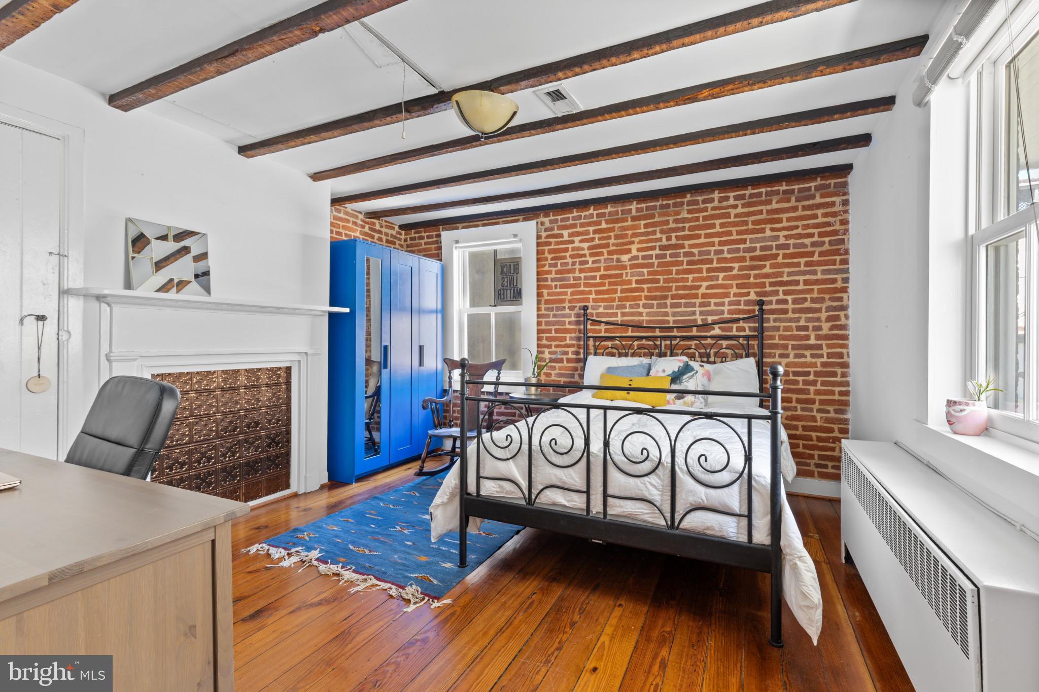 FEDERAL HILL HISTORIC DISTRICT - Residential Income