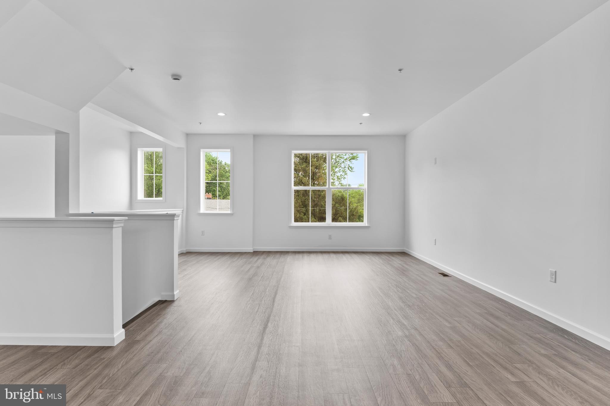 BRETTON - Residential Lease