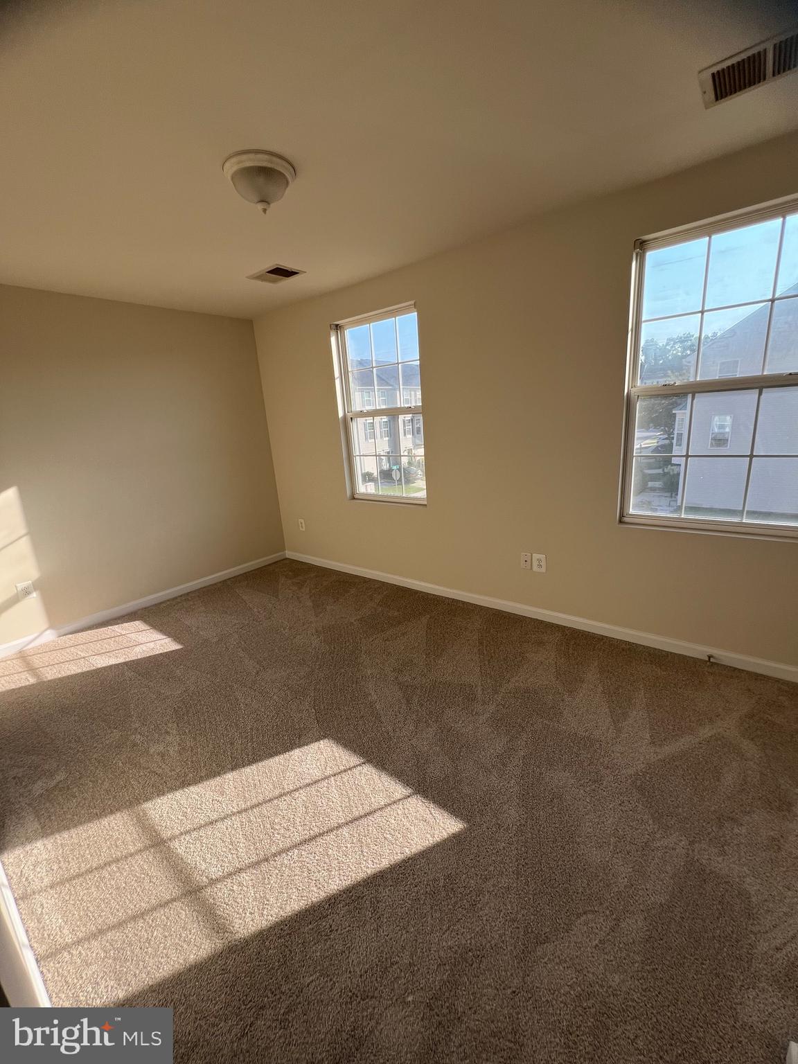 TANYARD SPRINGS - Residential